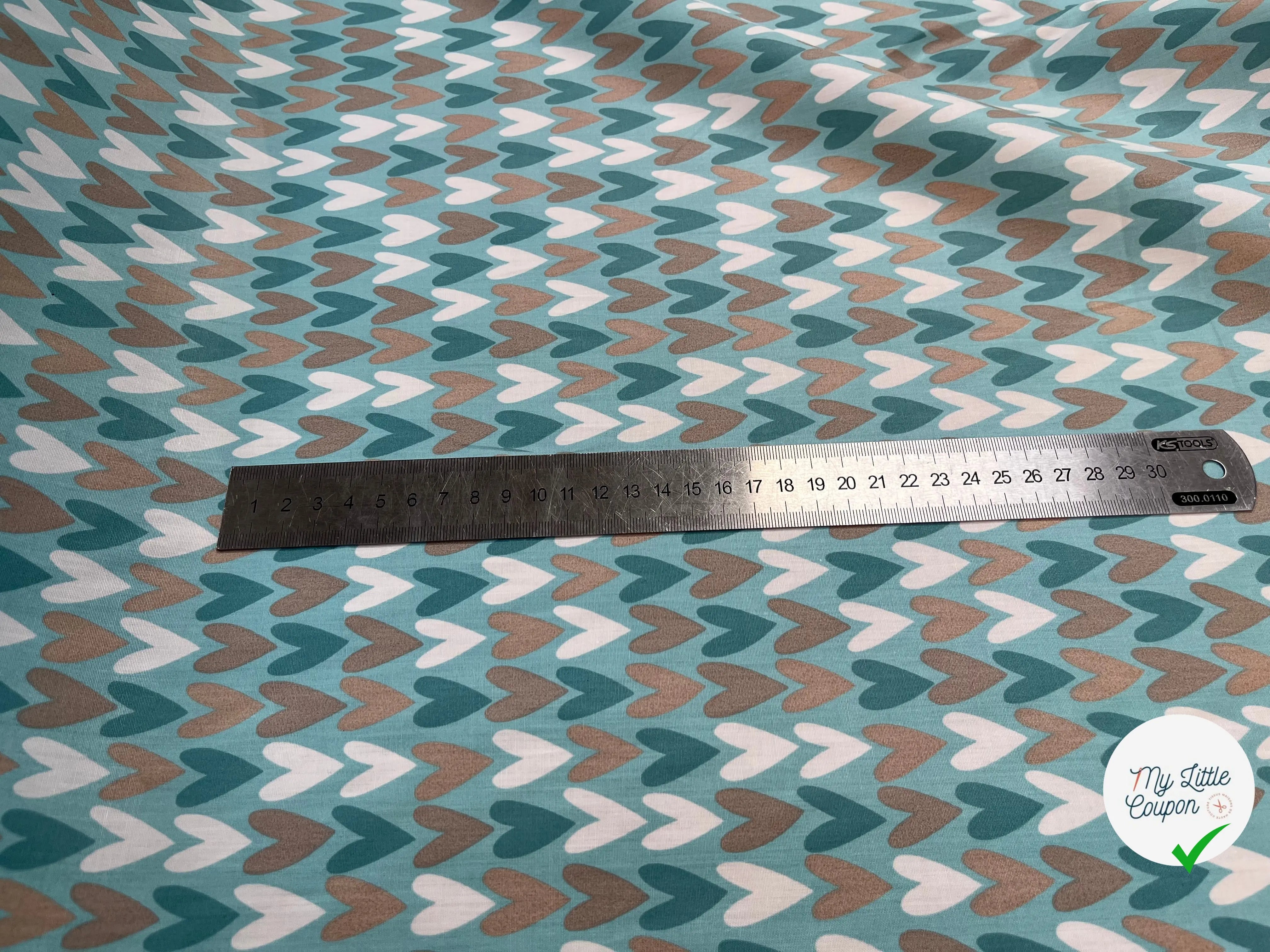 POPELINE DE COTON 120 FILS MOTIF COEUR FOND BLEU - My Little Coupon