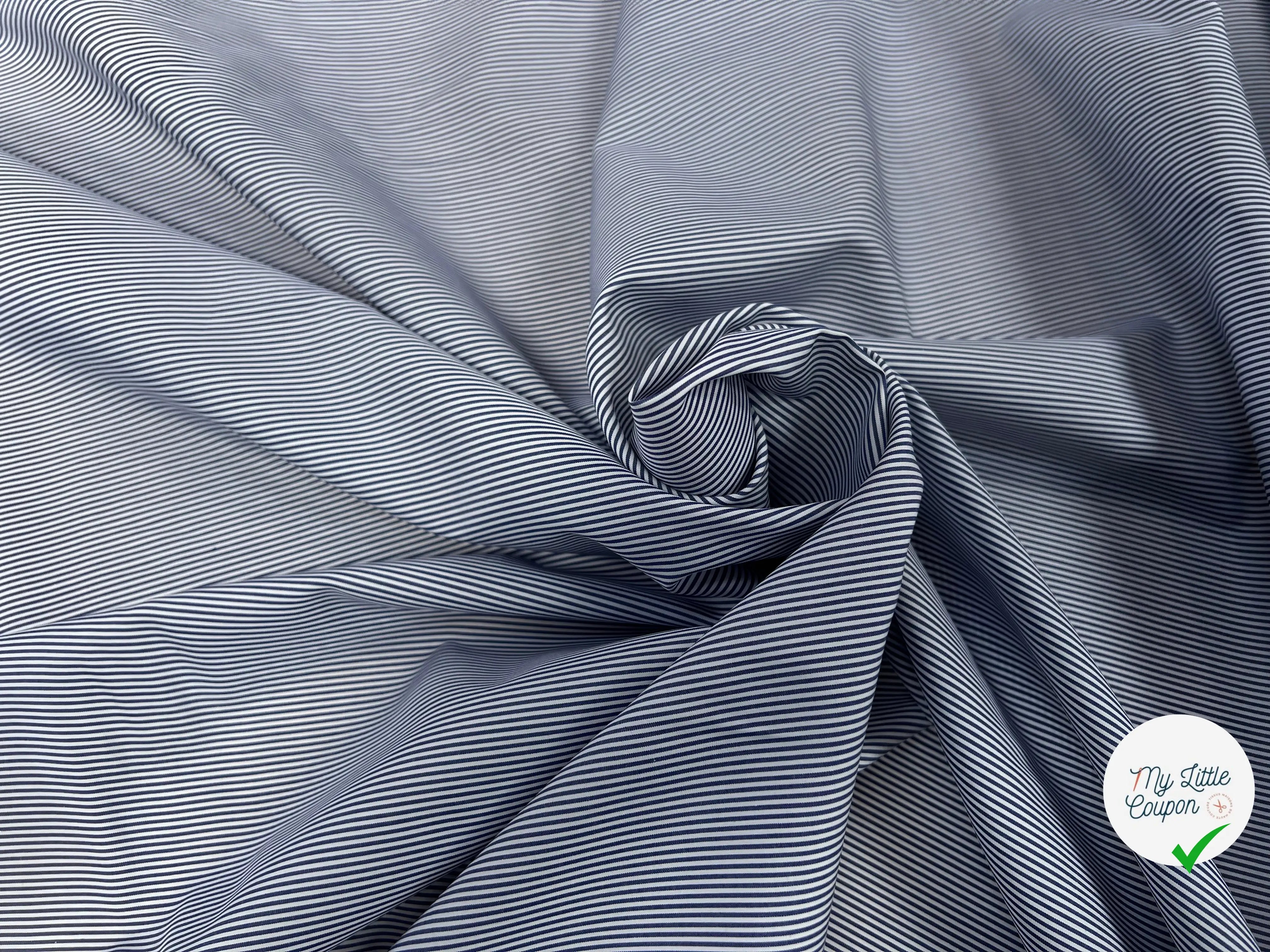 POPELINE DE COTON À RAYURE MARINE BLANC - My Little Coupon