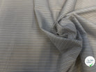 POPELINE DE COTON À RAYURES BLEUES ET GRISES PARALLÈLE À LA LISIÈRE - My Little Coupon