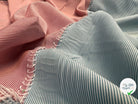 POPELINE DE COTON BICOLORE À PETITES RAYURES BLEU ET ROUGE ROSÉ - My Little Coupon