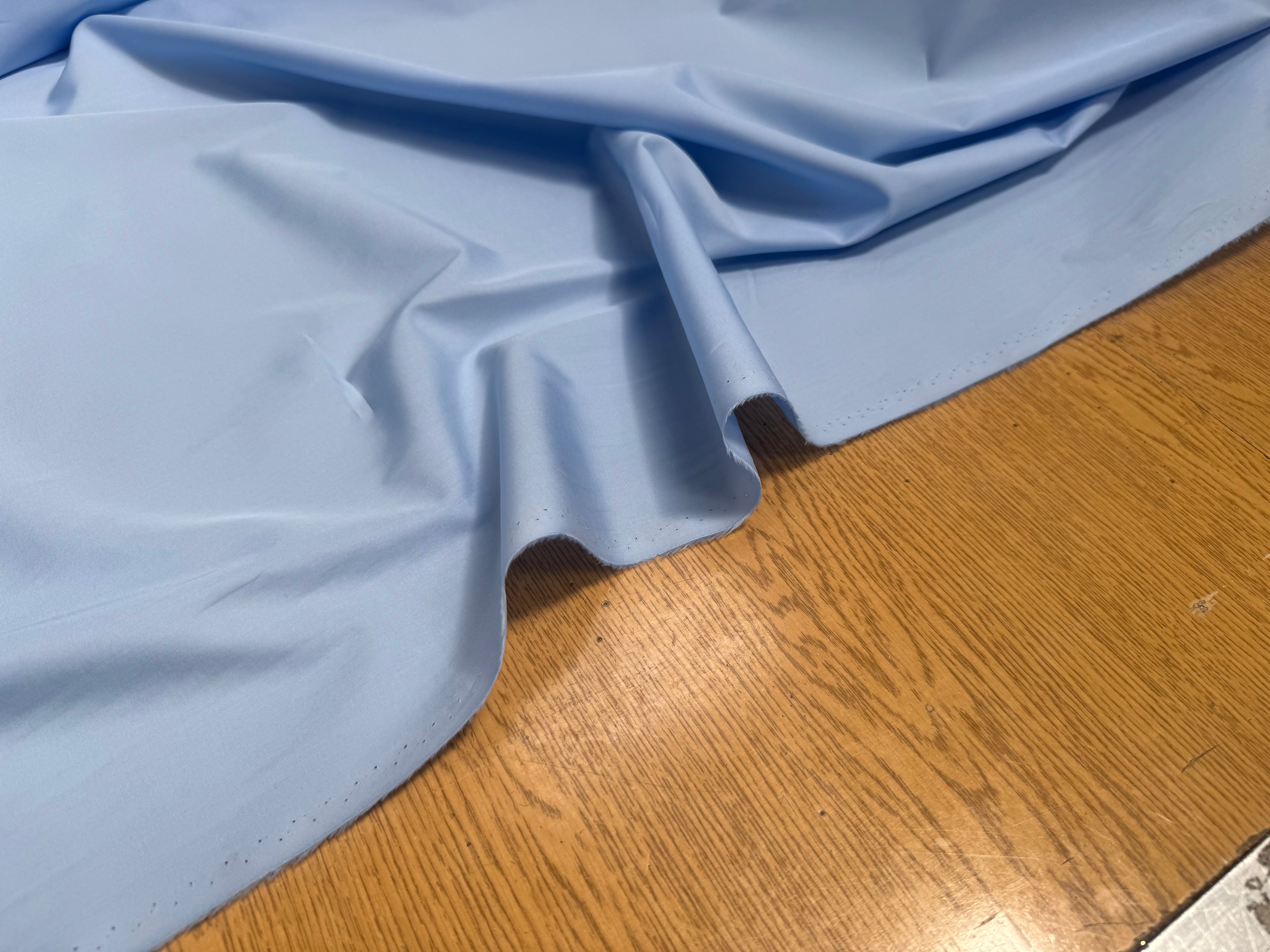 POPELINE DE COTON BLEU CIEL UNI - My Little Coupon