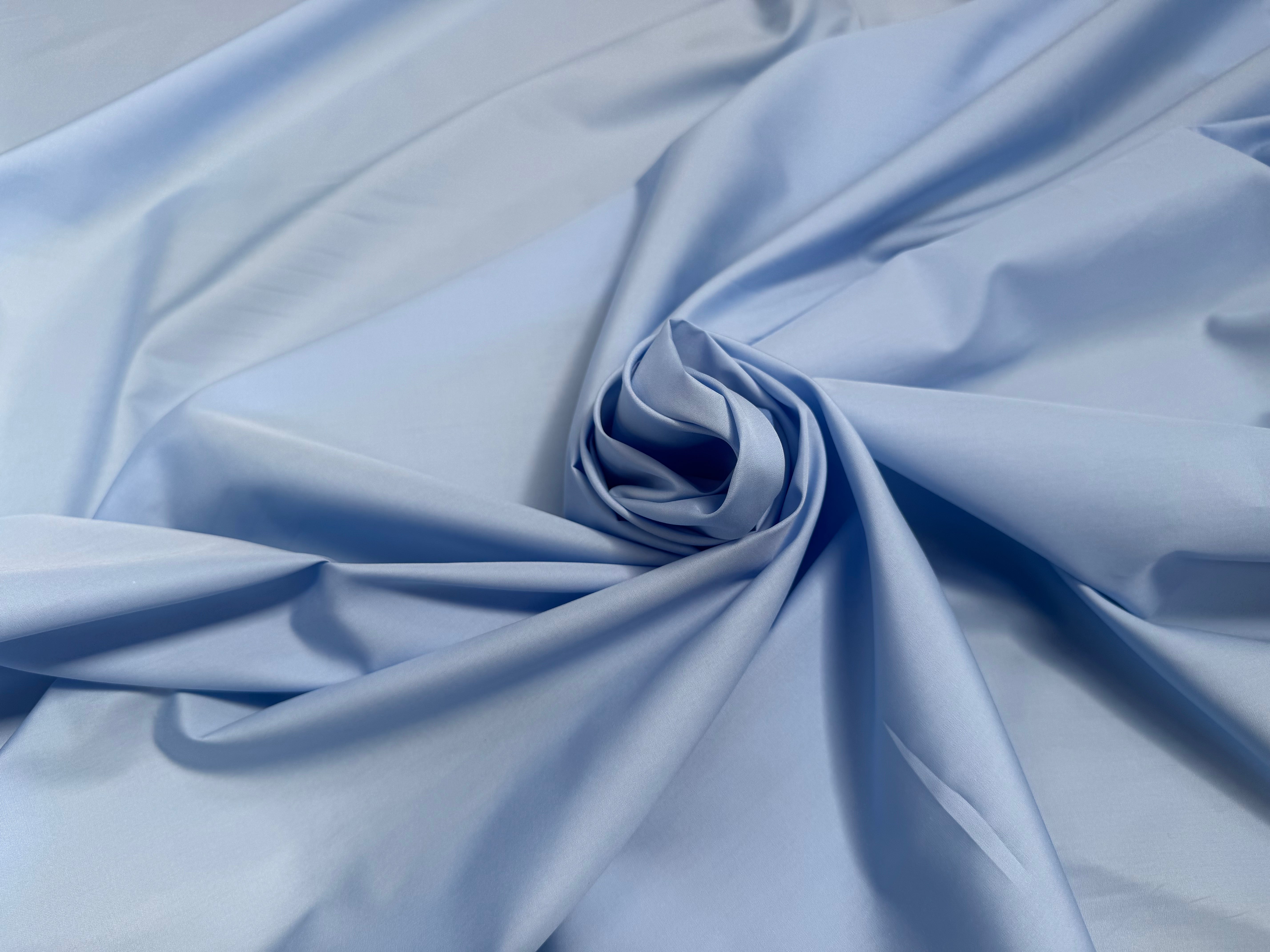 POPELINE DE COTON BLEU CIEL UNI - My Little Coupon