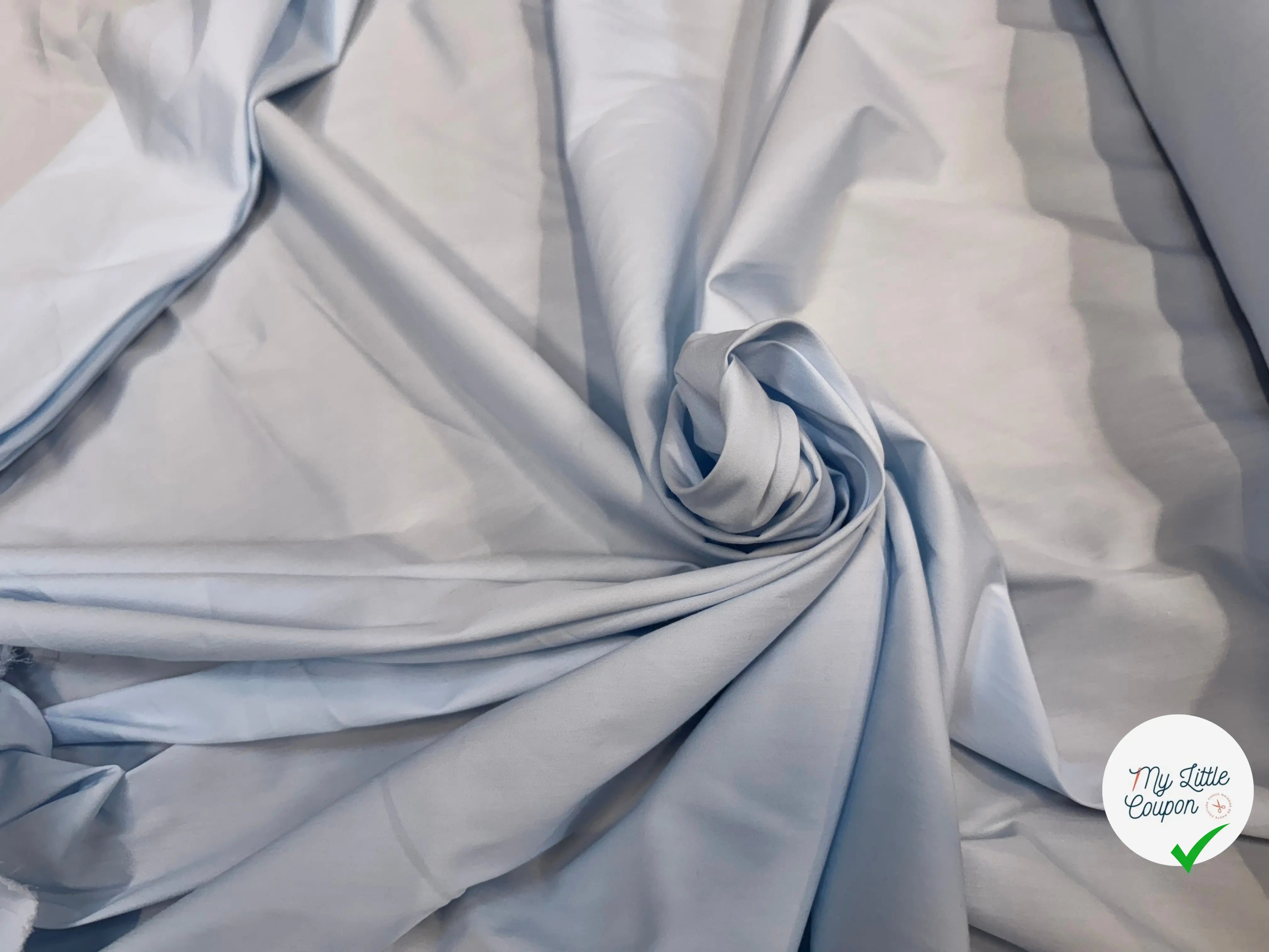 POPELINE DE COTON BLEU LÉGÈREMENT STRETCH - My Little Coupon