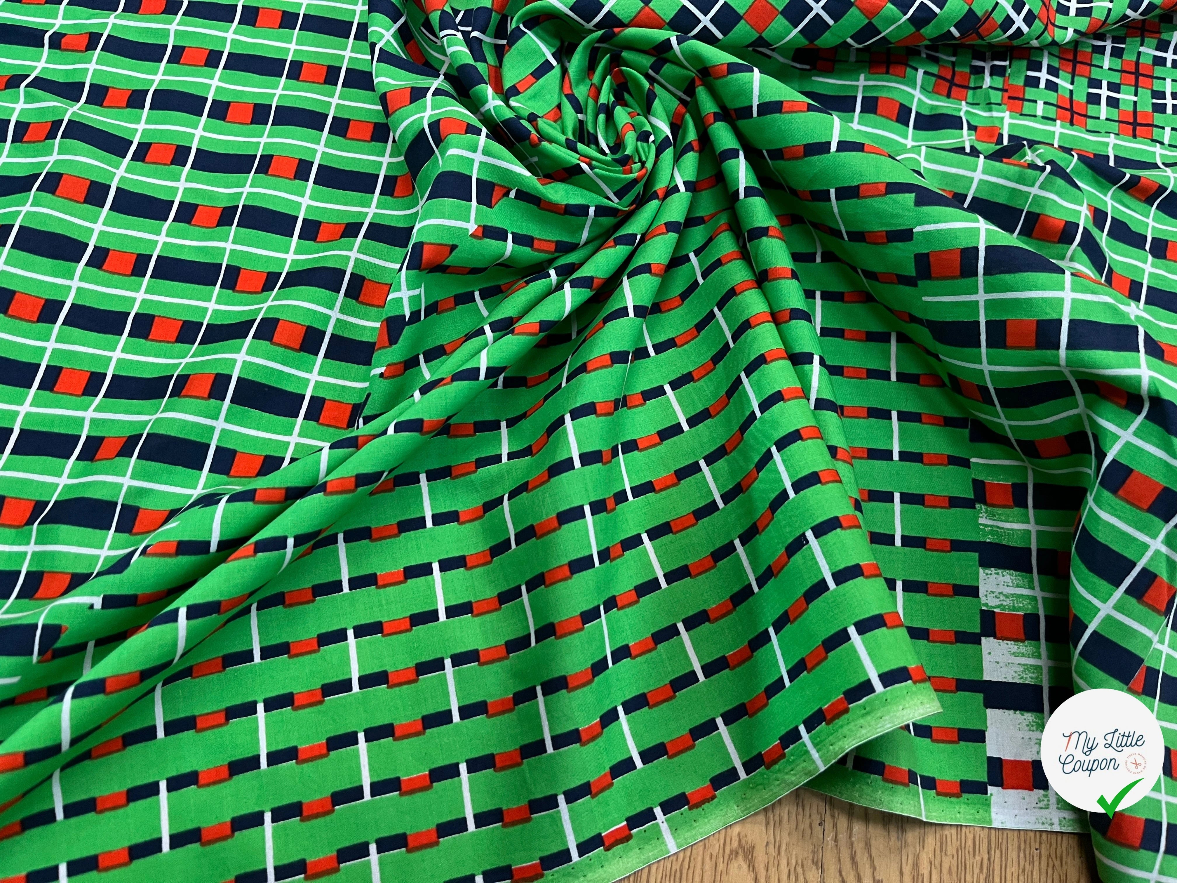POPELINE DE COTON FOND VERT MOTIF À CARREAUX MARINE ROUGE - My Little Coupon