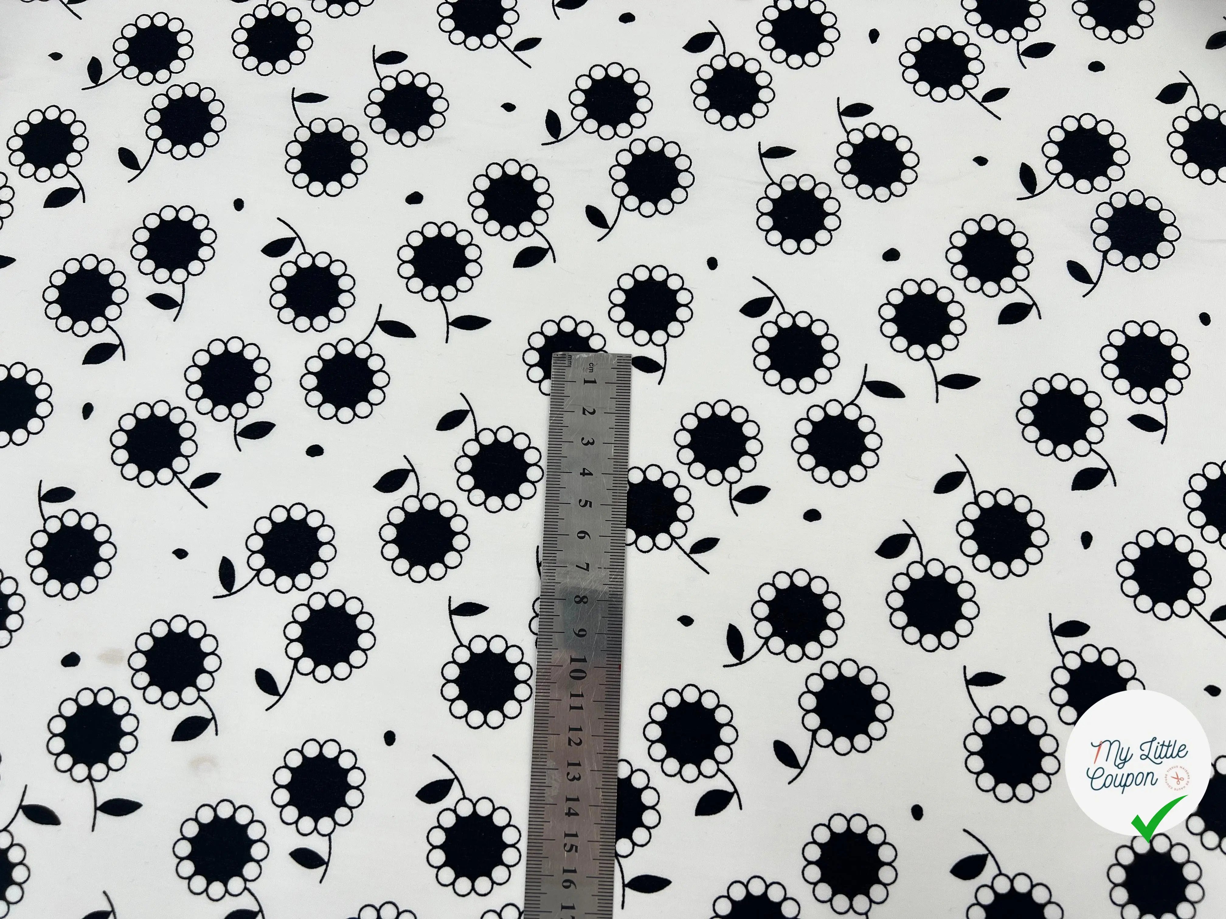 POPELINE DE COTON IMPRIMÉ SWEET MARGUERITE NOIR - My Little Coupon - tissu - coudre