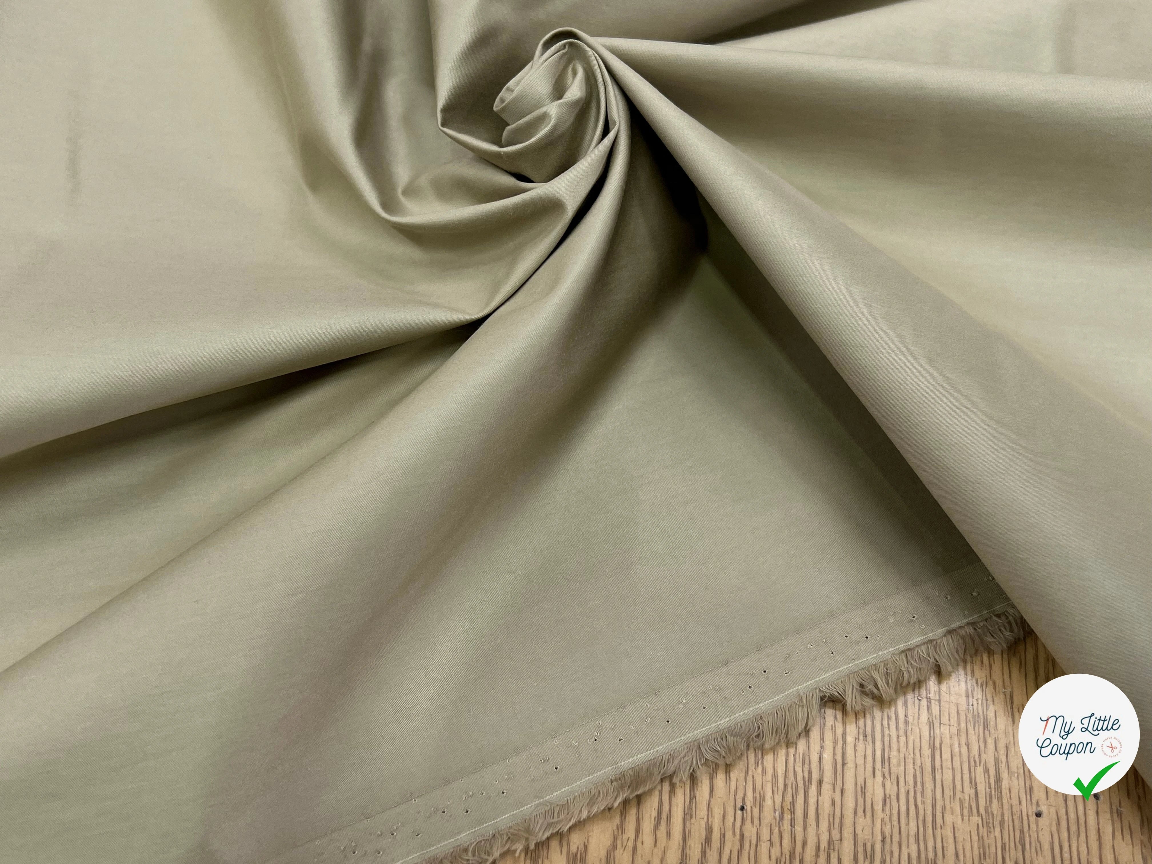 POPELINE DE COTON LISSE LÉGÈREMENT SATINÉ BEIGE CLAIR (SABLE) 140CM - My Little Coupon
