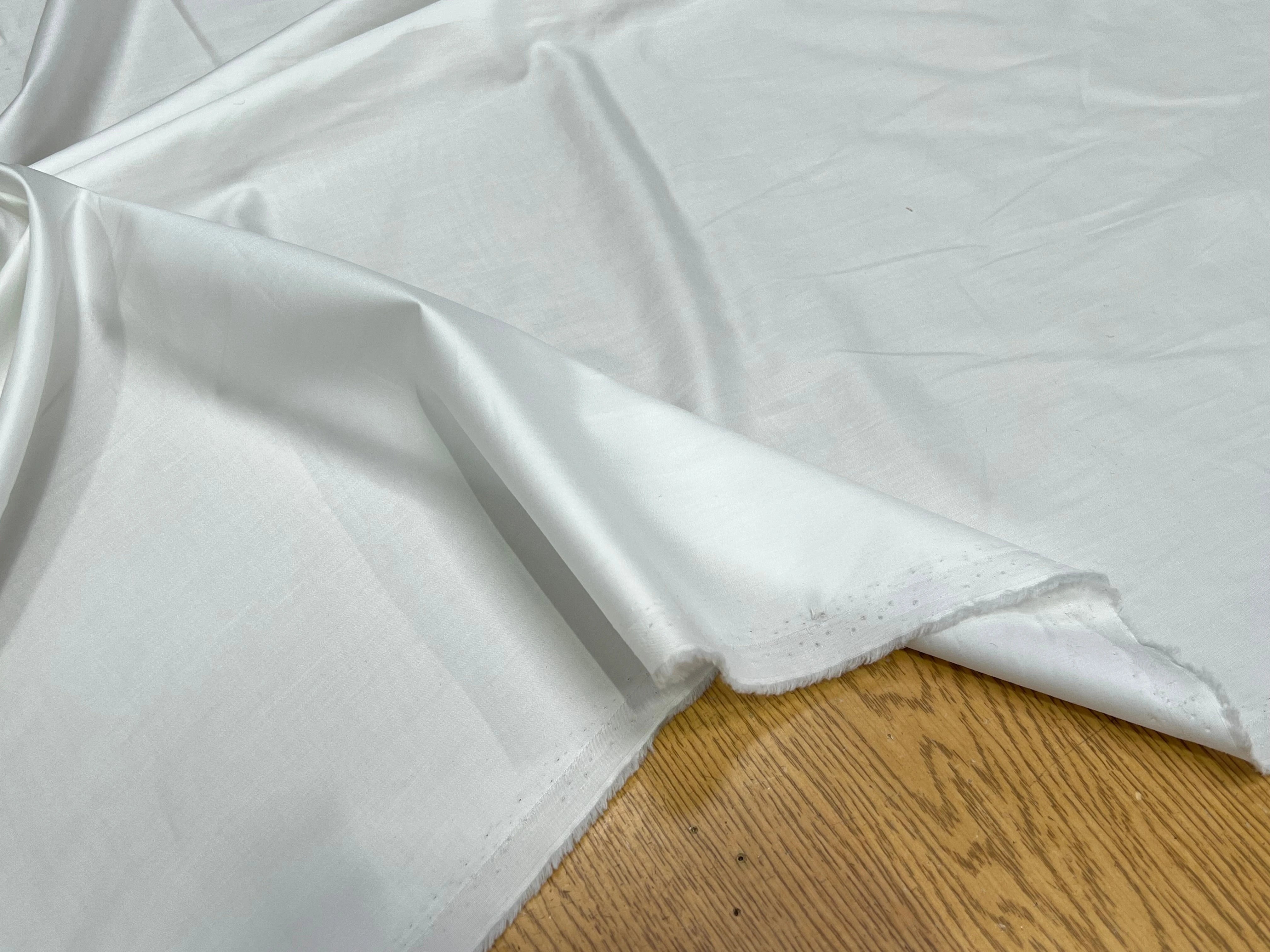 POPELINE DE COTON LISSE LÉGÈREMENT SATINÉ BLANCHE 140CM - My Little Coupon