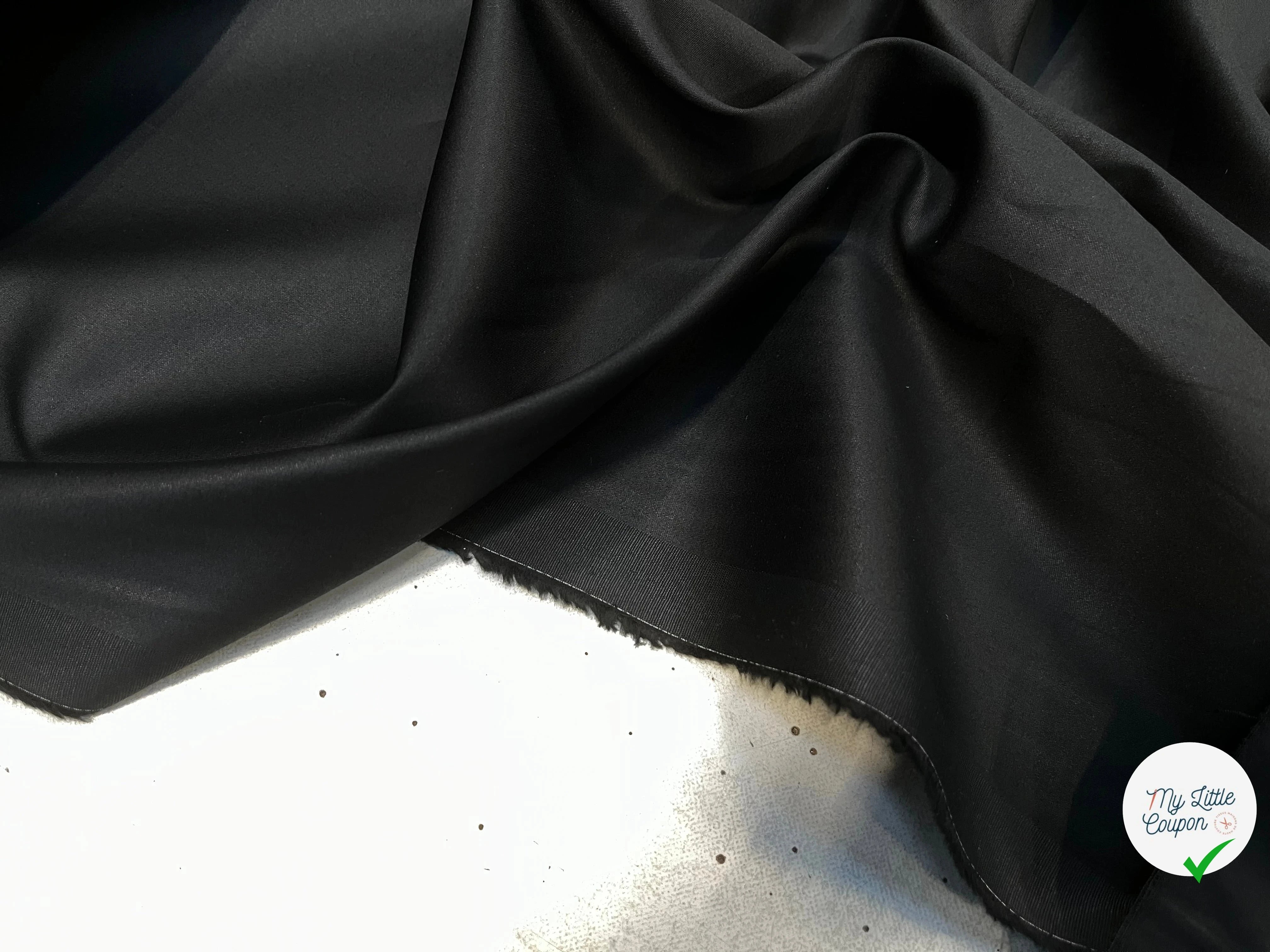 POPELINE DE COTON LISSE NOIR 152CM - My Little Coupon
