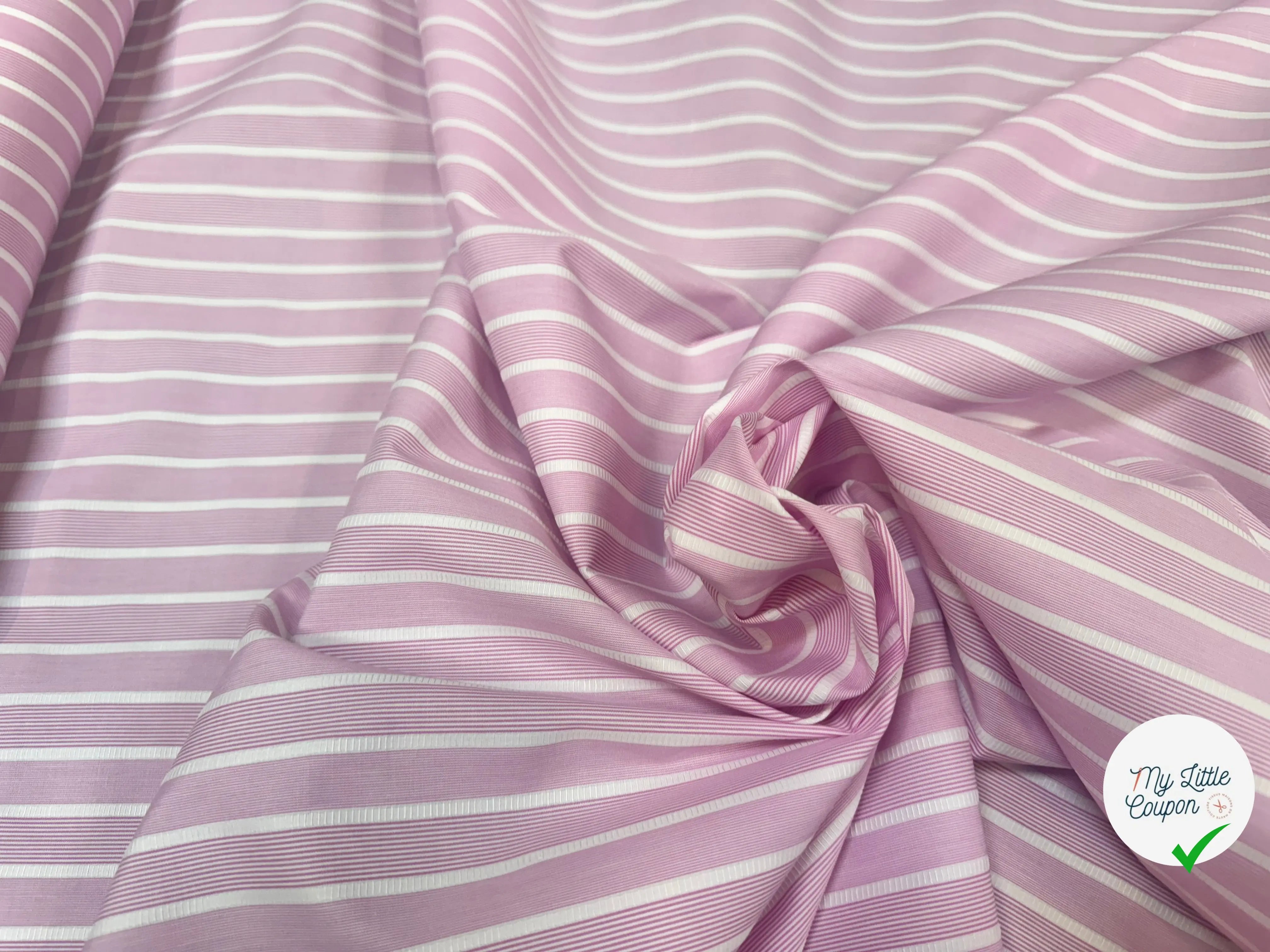 POPELINE DE COTON ROSE RAYURES BLANCHES - My Little Coupon