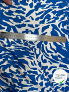 POPELINE DE VISCOSE TISSU IMPRIMÉ CAMOUFLAGE BLEU - My Little Coupon