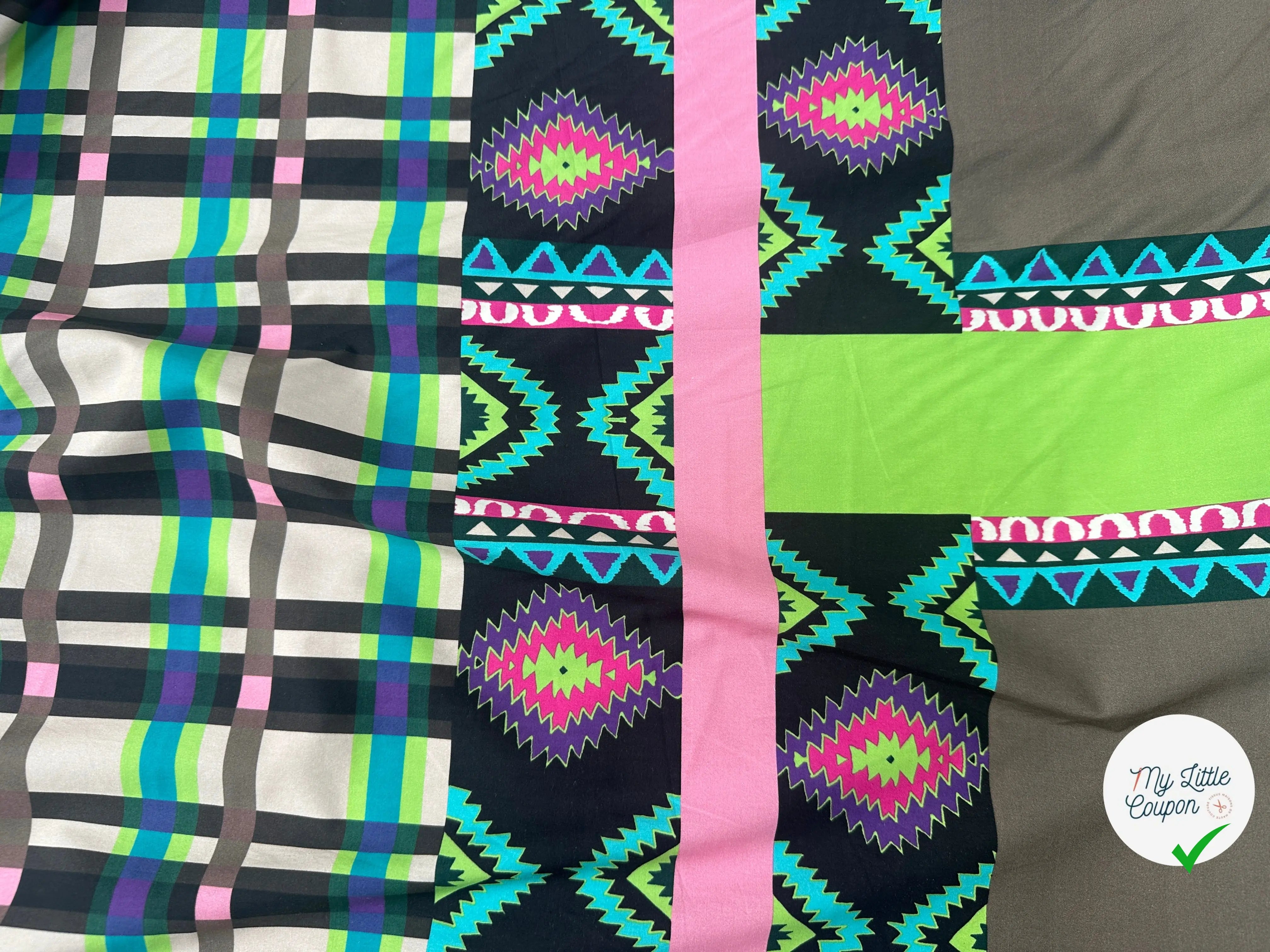 POPELINE IMPRIMÉE À GROS MOTIFS PERU ET TARTAN TENDANCE BEIGE - My Little Coupon