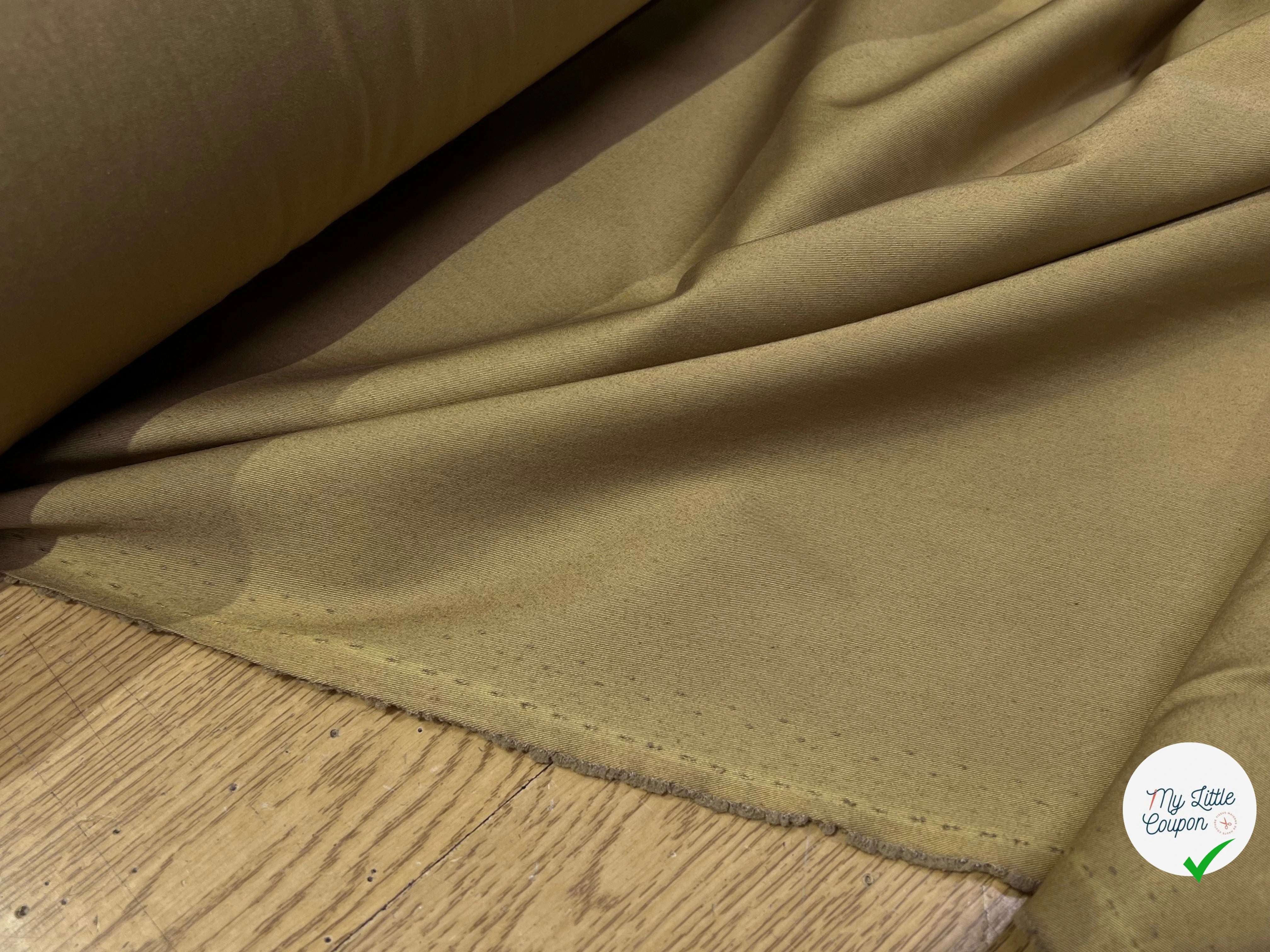 POPELINE LOURDE STRETCH BEIGE FONCÉ 98% COTON EFFET CRAQUANT - My Little Coupon