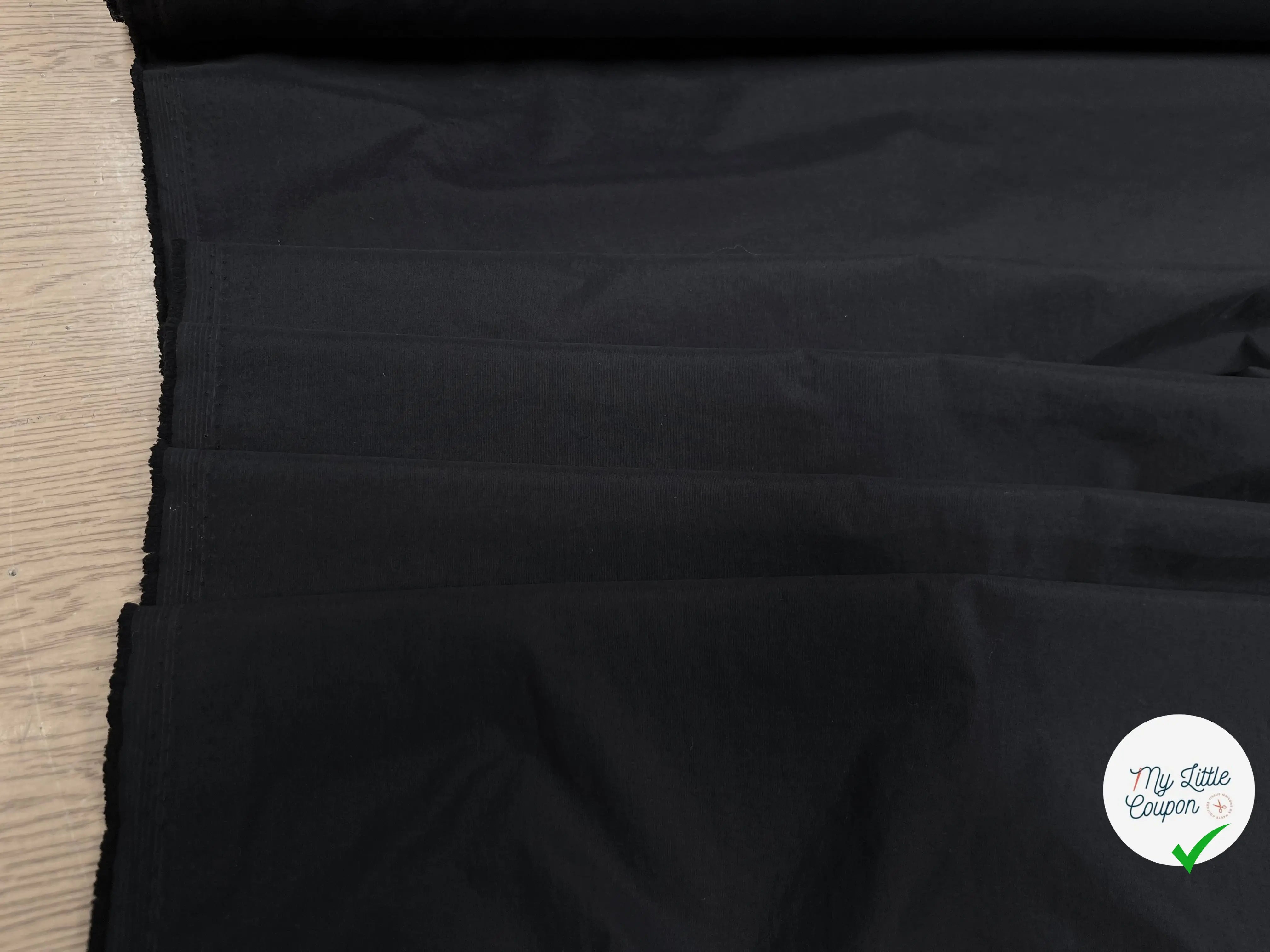 POPELINE UNIE NOIRE CRAQUANTE - My Little Coupon