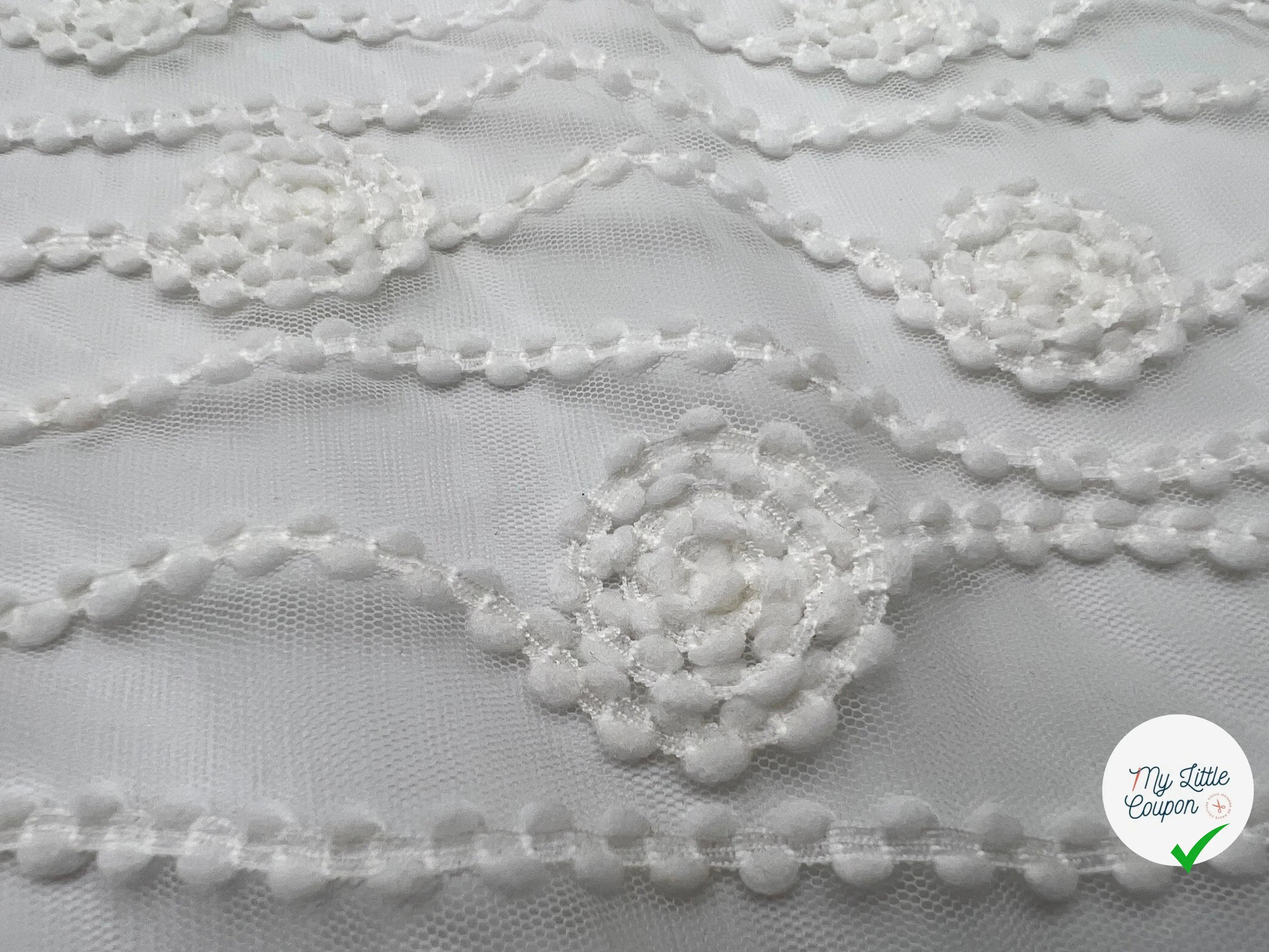 RÉSILLE BRODÉE ANNÉES FOLIES PERLÉE BLANC - coupon de tissu de 3 mètres - My Little Coupon - tissu - coudre