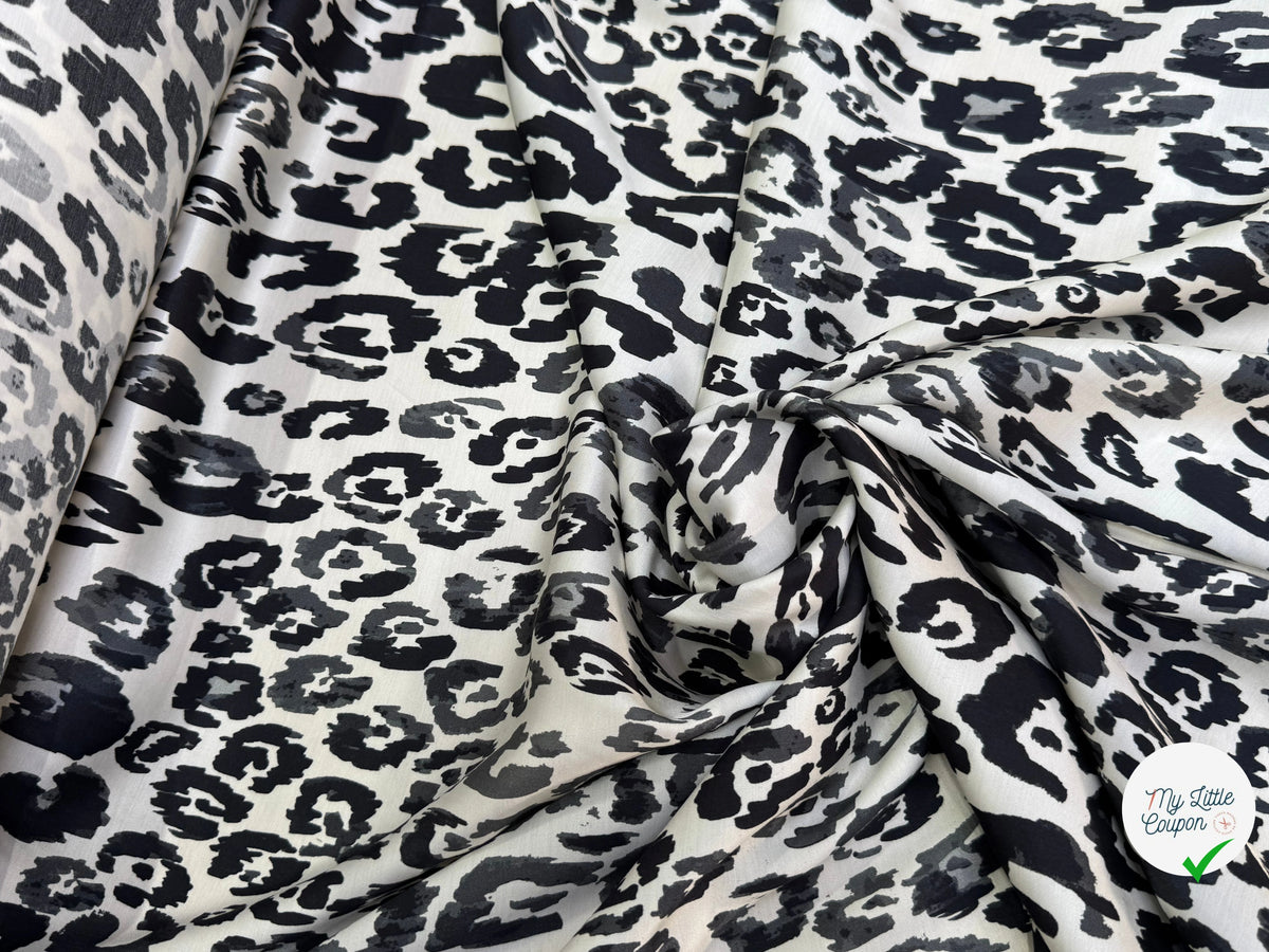SATIN 100% VISCOSE SUPER FLUIDE ET DOUCE FOND ÉCRU LÉOPARD NOIR - My Little Coupon