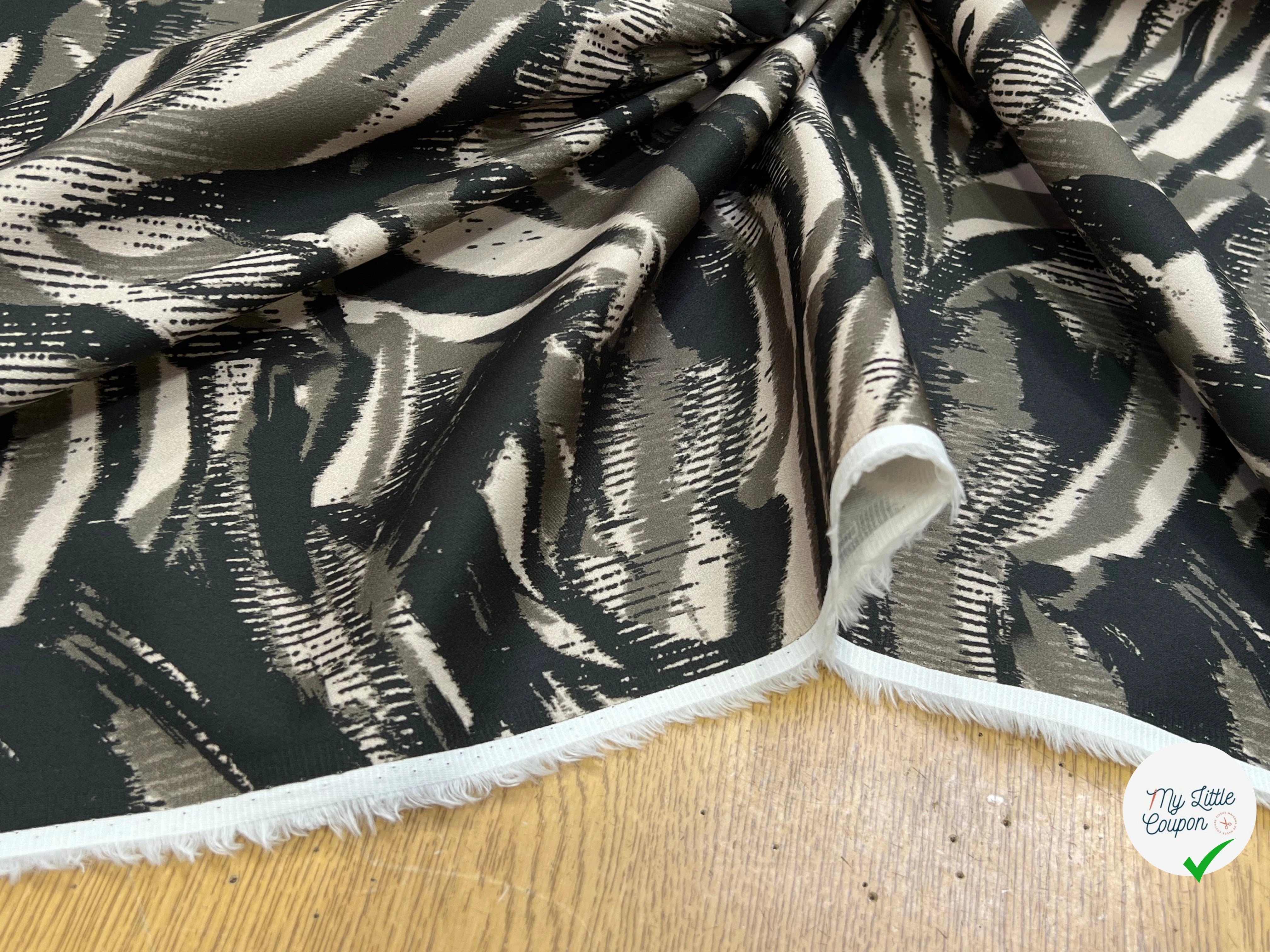 SATIN DE COTON BELLE TENUE IMPRIMÉ SAVANE 96% COTON - My Little Coupon