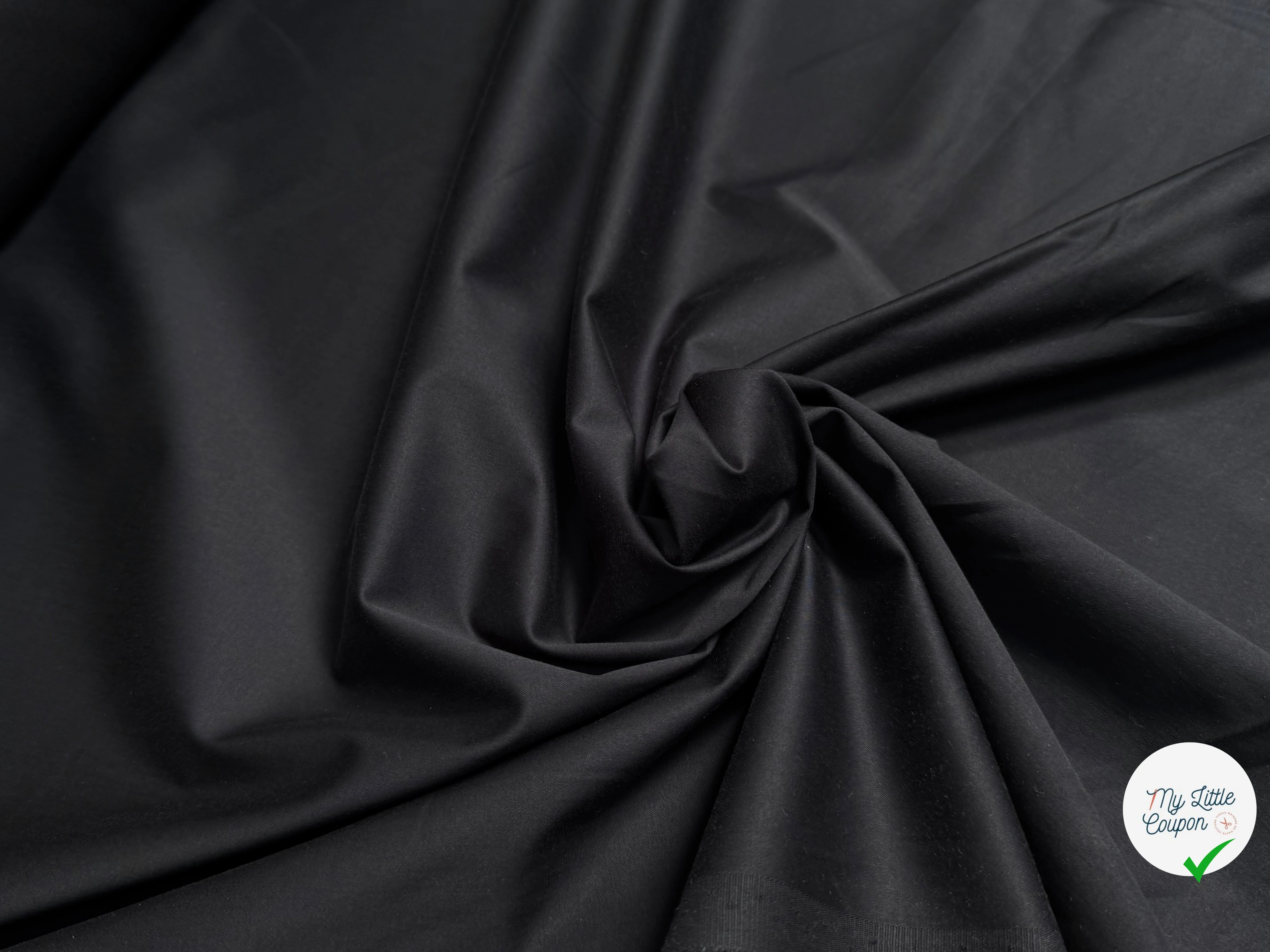 SATIN DE COTON BELLE TENUE NOIR LÉGÈREMENT STRETCH - My Little Coupon