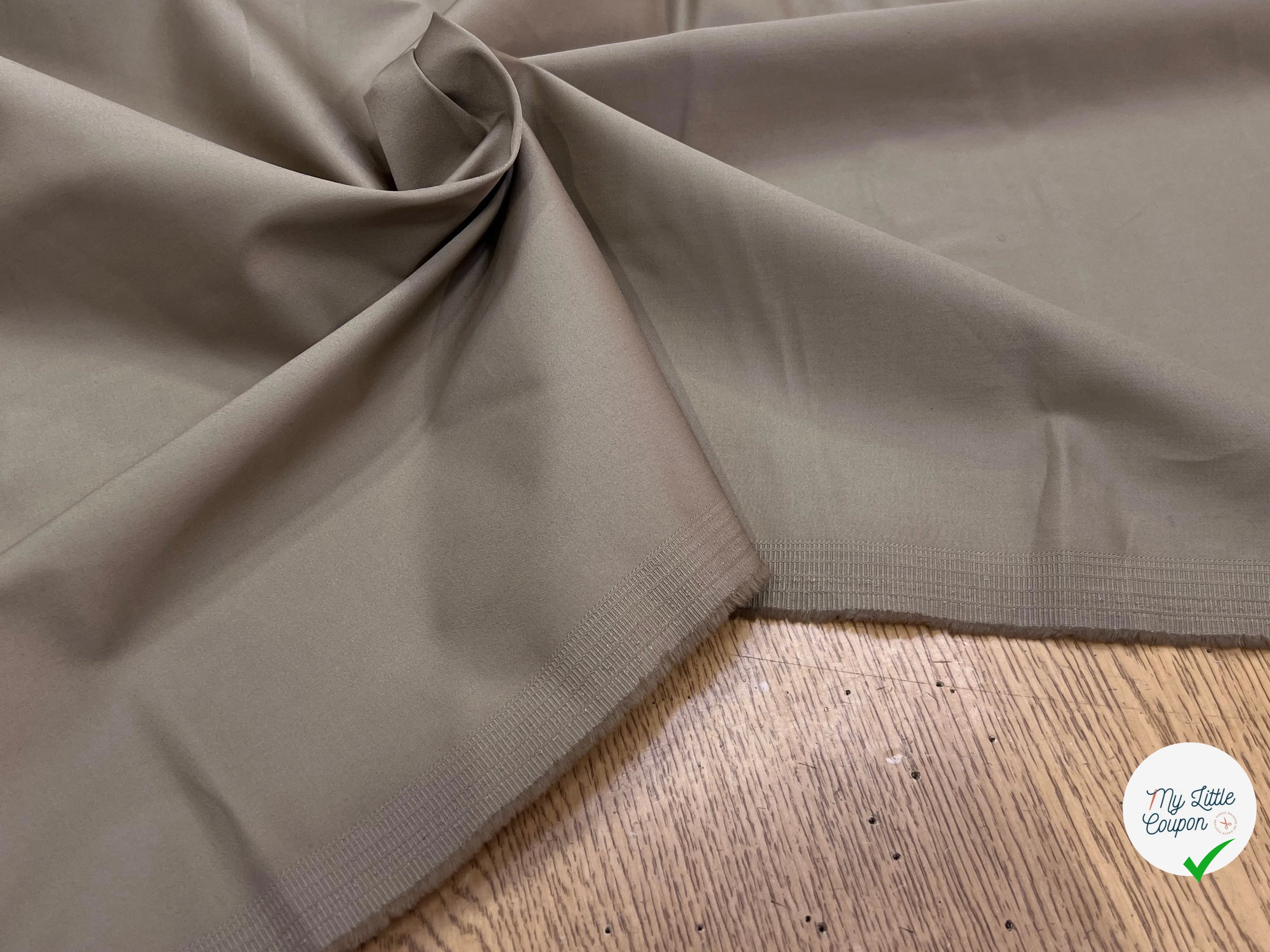 SATIN DE COTON STRETCH BEIGE MARRONÉ 150CM - My Little Coupon