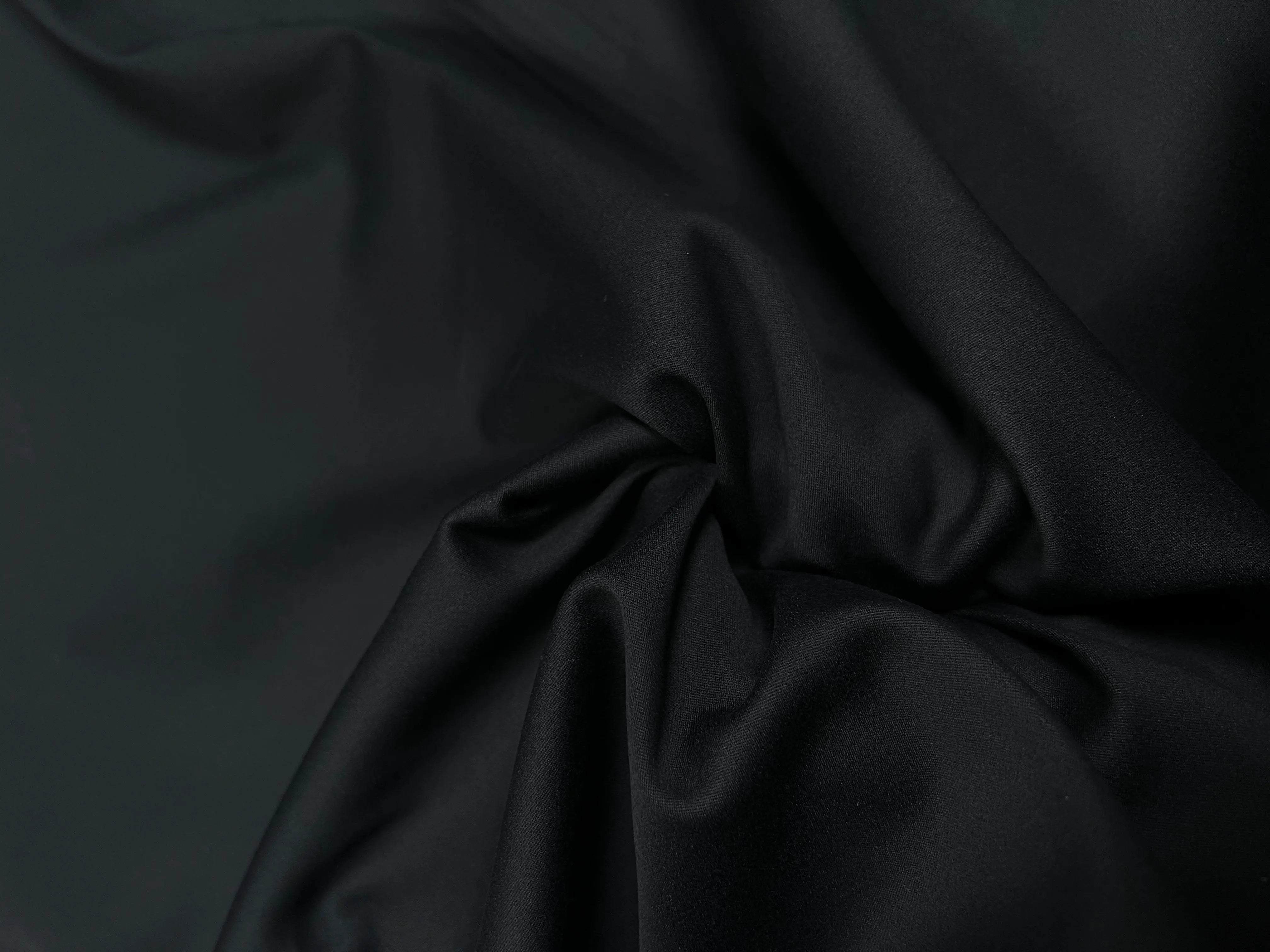 SATIN DE COTON STRETCH NOIR COUTURE - coupon de 3 mètres - My Little Coupon - tissu - coudre