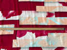 SATIN DE SOIE ABSTRACTION CARMIN MLC INTERN