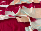 SATIN DE SOIE ABSTRACTION CARMIN MLC INTERN