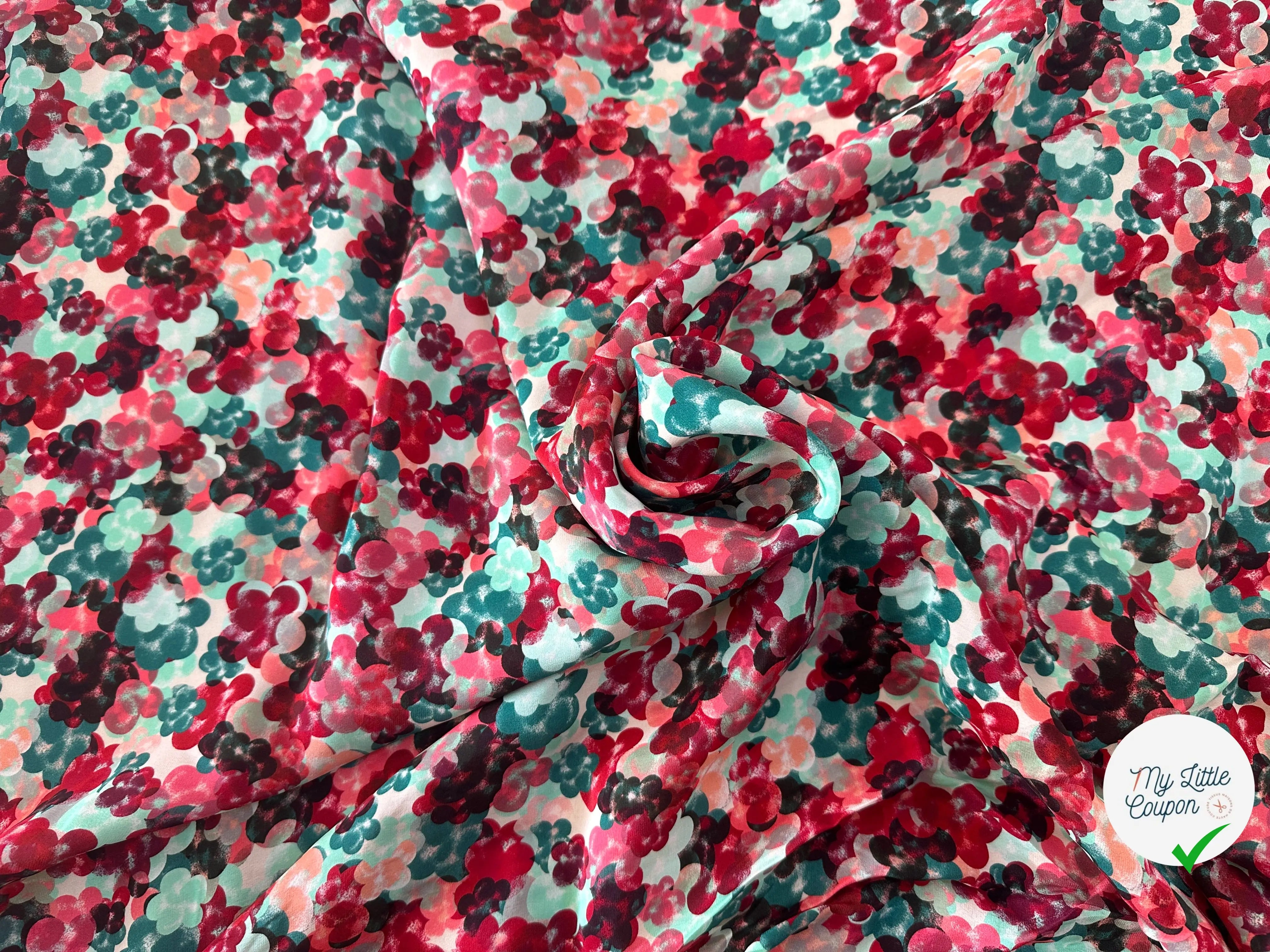 SATIN DE SOIE PARTERRE DE JOLIES FLEURS MLC INTERN
