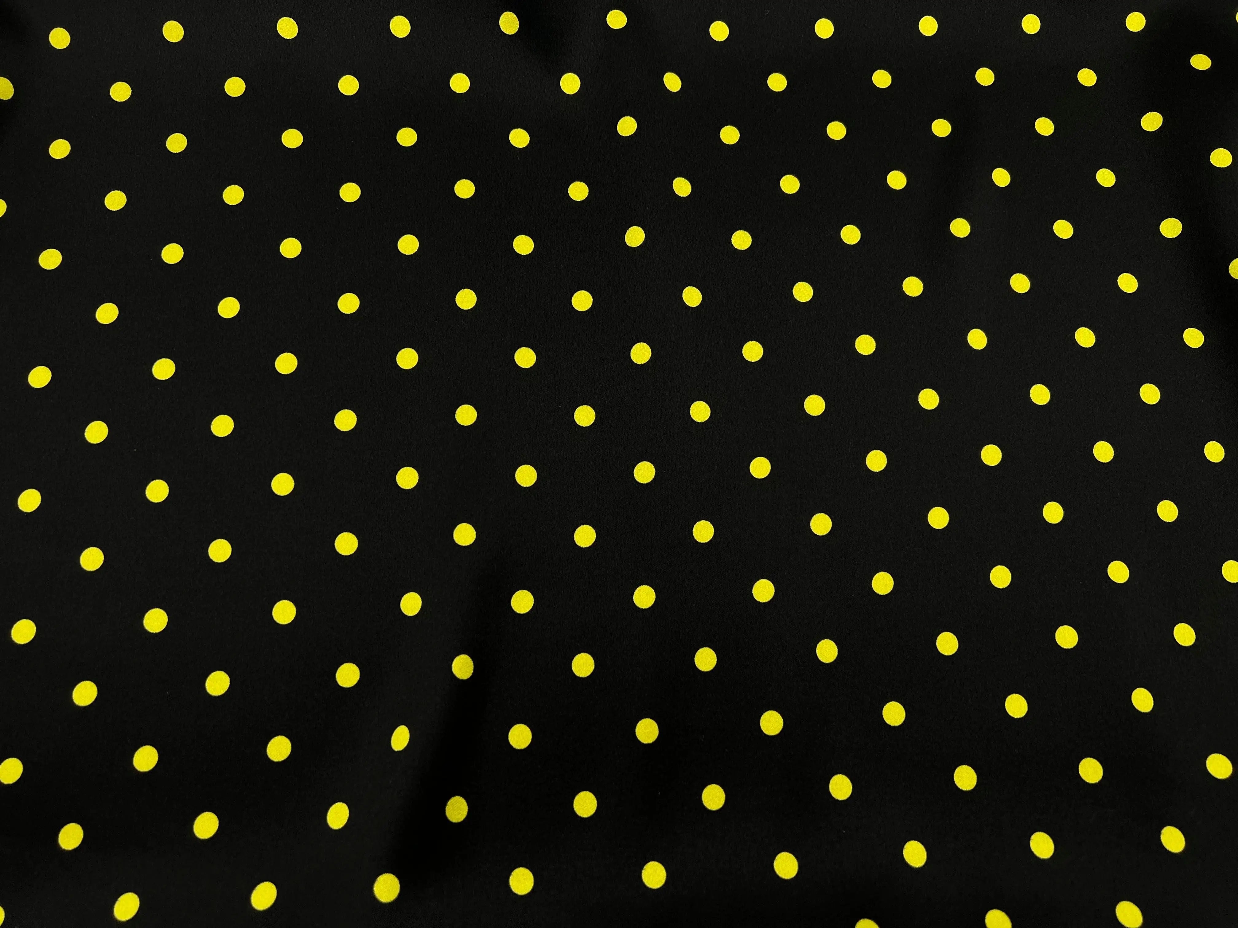 SATIN DE SOIE PETITS POIS JAUNES CITRON DE SICILE - My Little Coupon - tissu - coudre