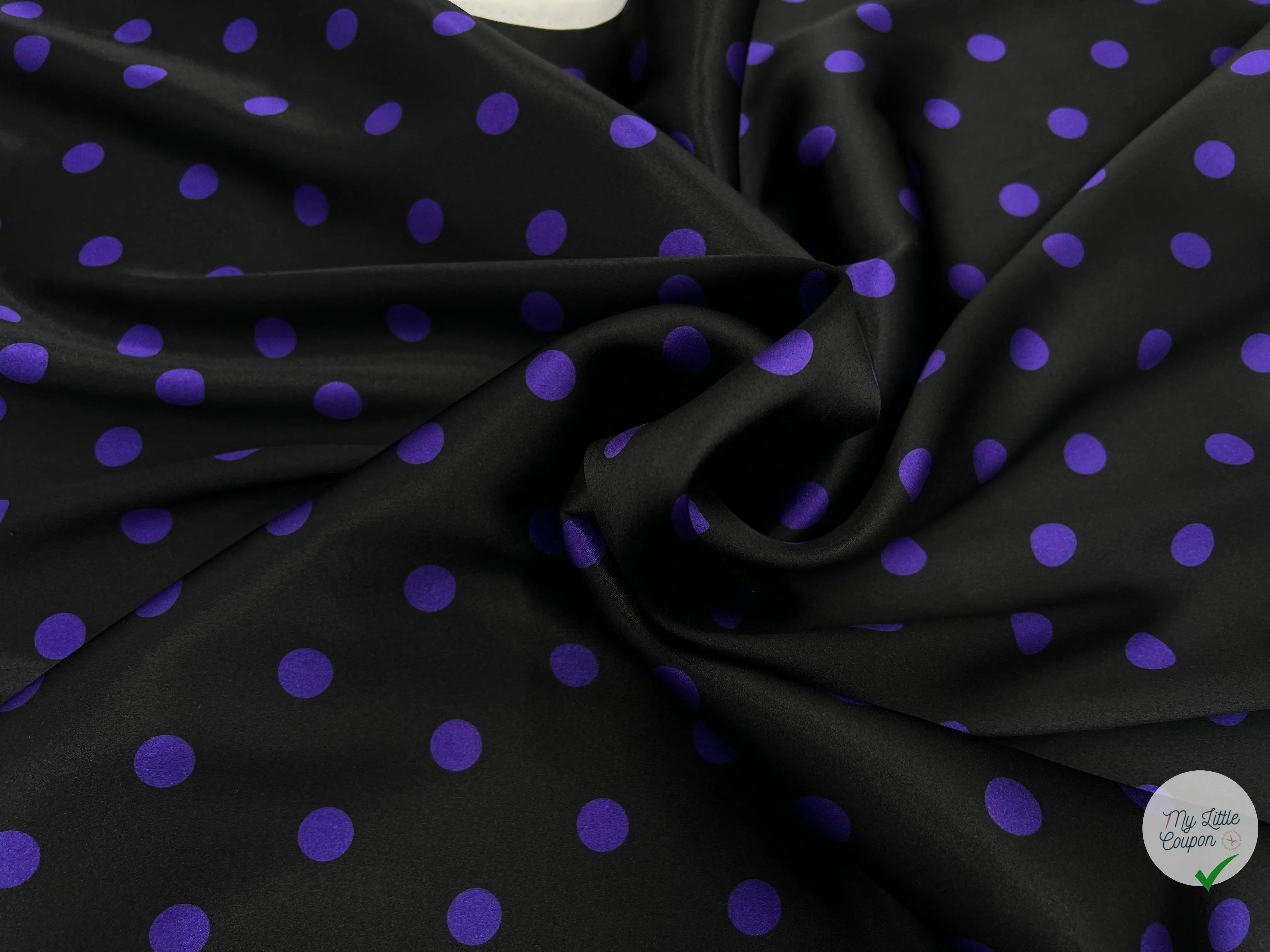 SATIN DE SOIE POIS VIOLET FOND NOIR - coupon de tissu de 3 mètres - My Little Coupon - tissu - coudre