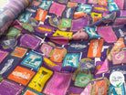 SATIN DE SOIE TIMBRÉ SUR FOND VIOLET MLC INTERN