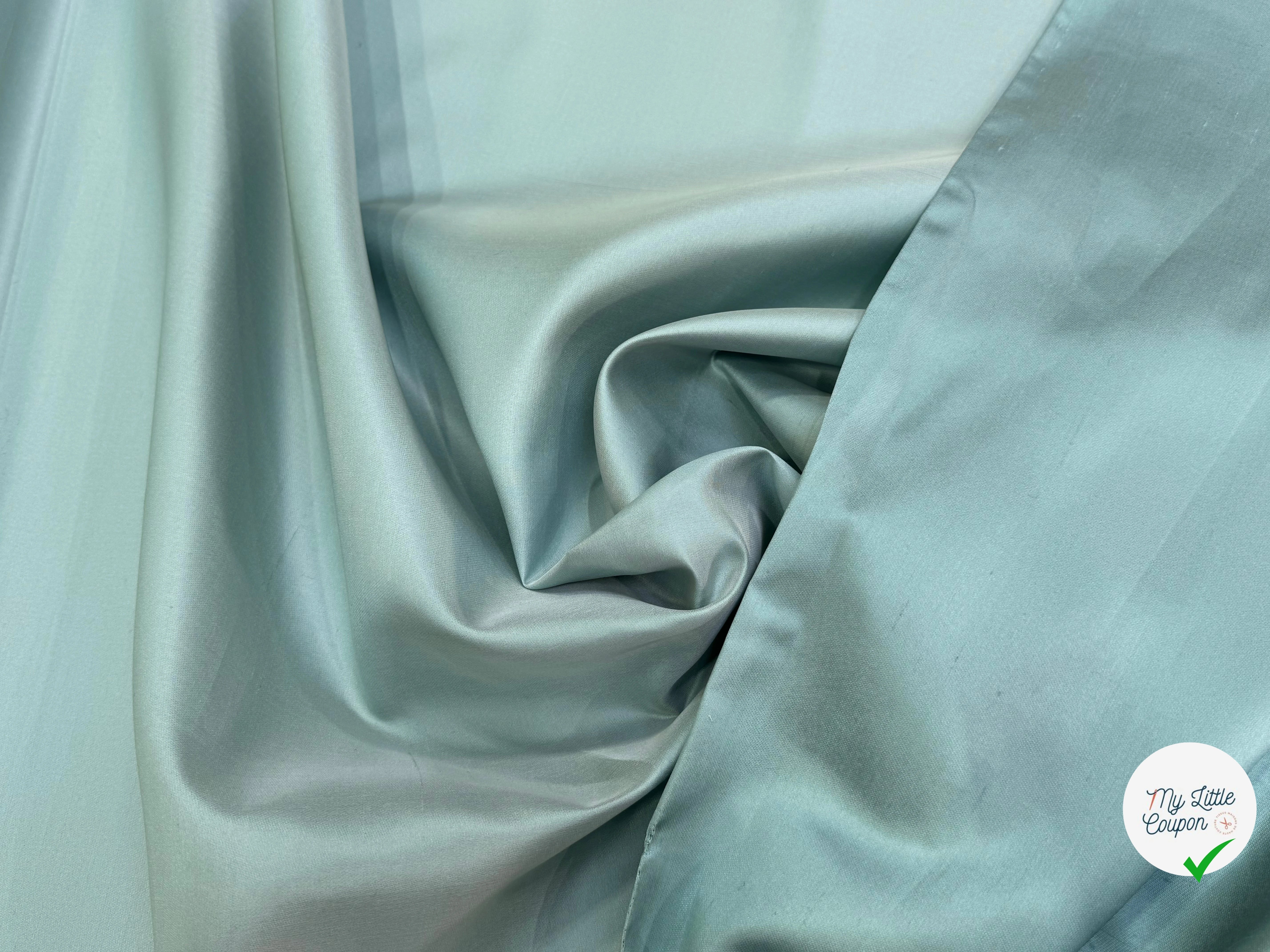 SATIN DE SOIE TYPE DUCHESSE TEXTURÉ BELLE TENUE VERT D'EAU - My Little Coupon