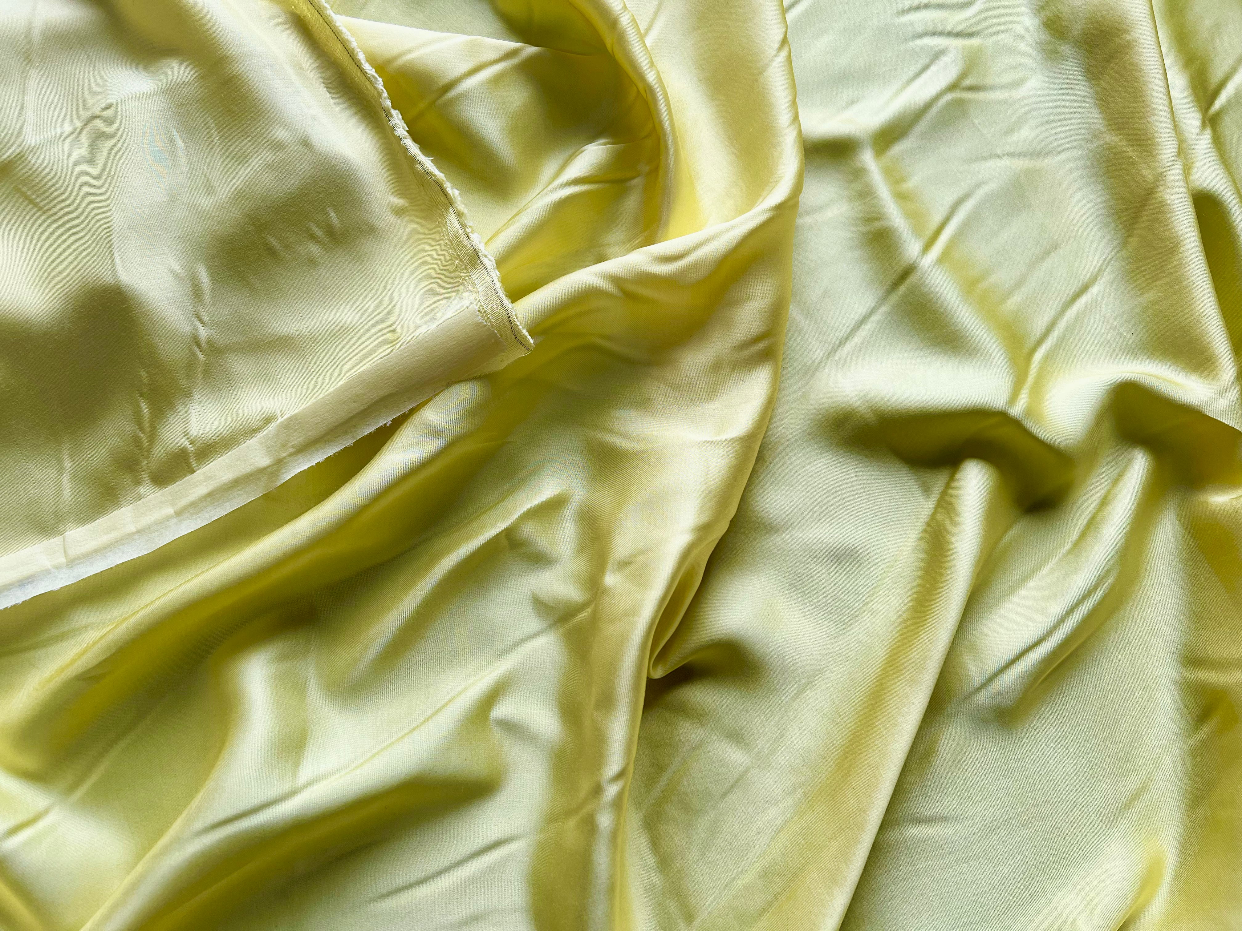 SATIN DE VISCOSE JAUNE CITRON - My Little Coupon