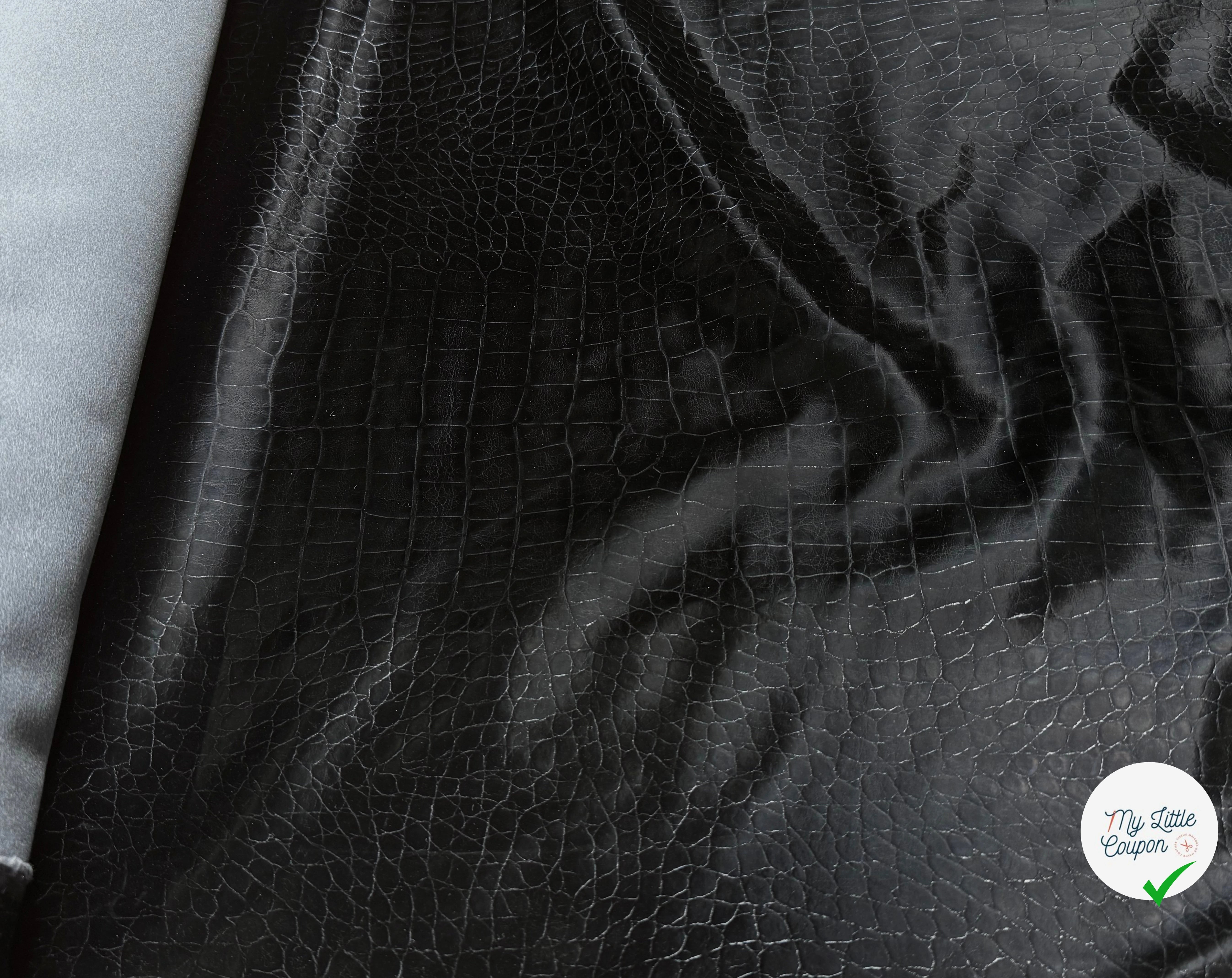 SATIN FAUX CUIR CROCODILLE NOIR STRETCH - My Little Coupon