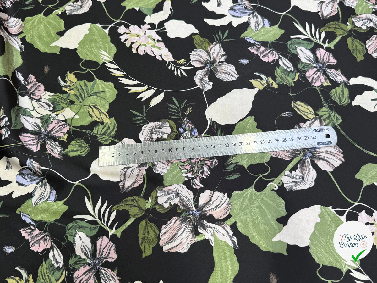 SATIN FLUIDE FOND NOIR SAVANE VERTE MULTICO CHIC - My Little Coupon