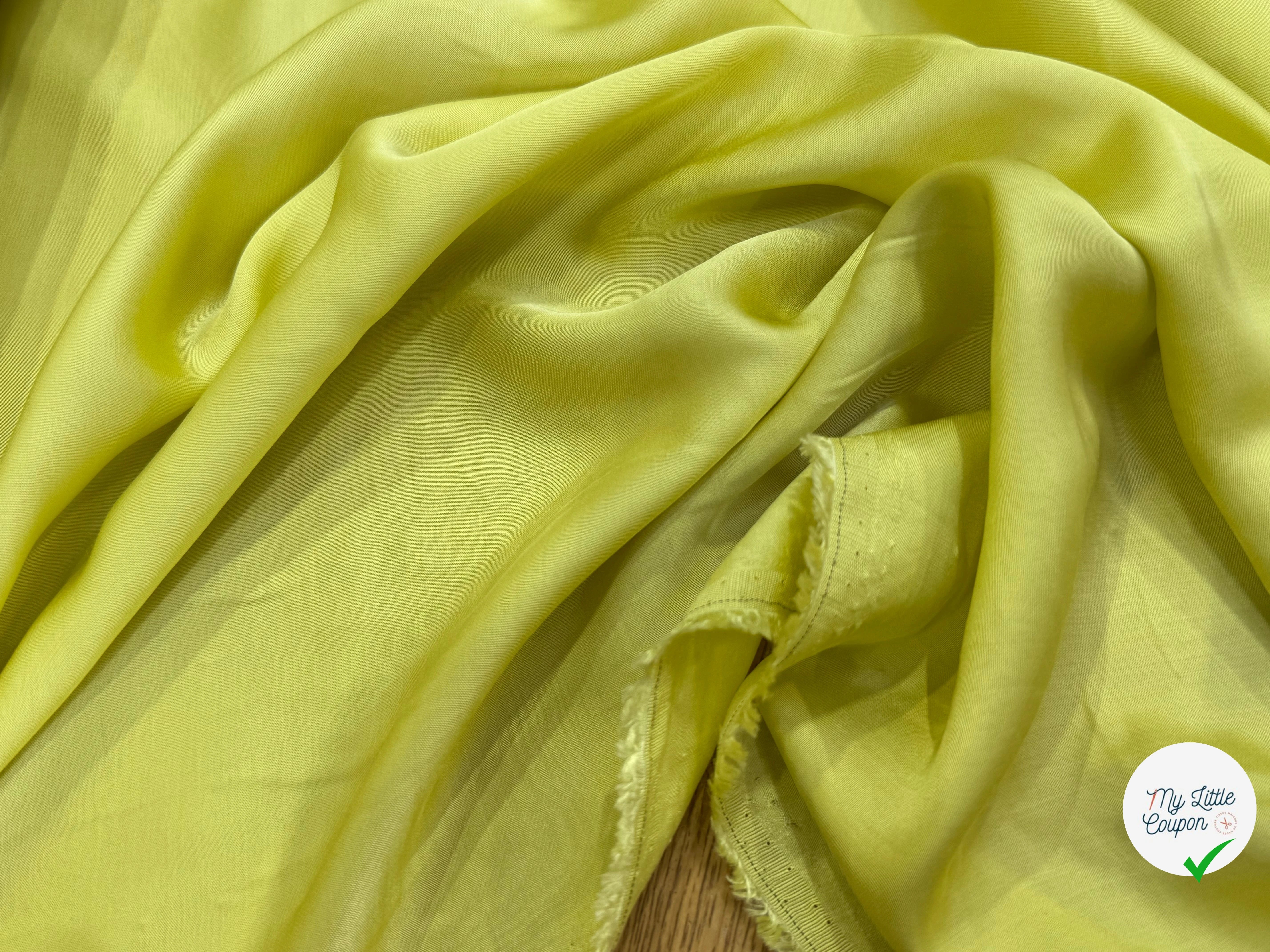 SATIN FLUIDE JAUNE LEMON 100% VISCOSE FROIDE TOUCHER AGRÉABLE - My Little Coupon