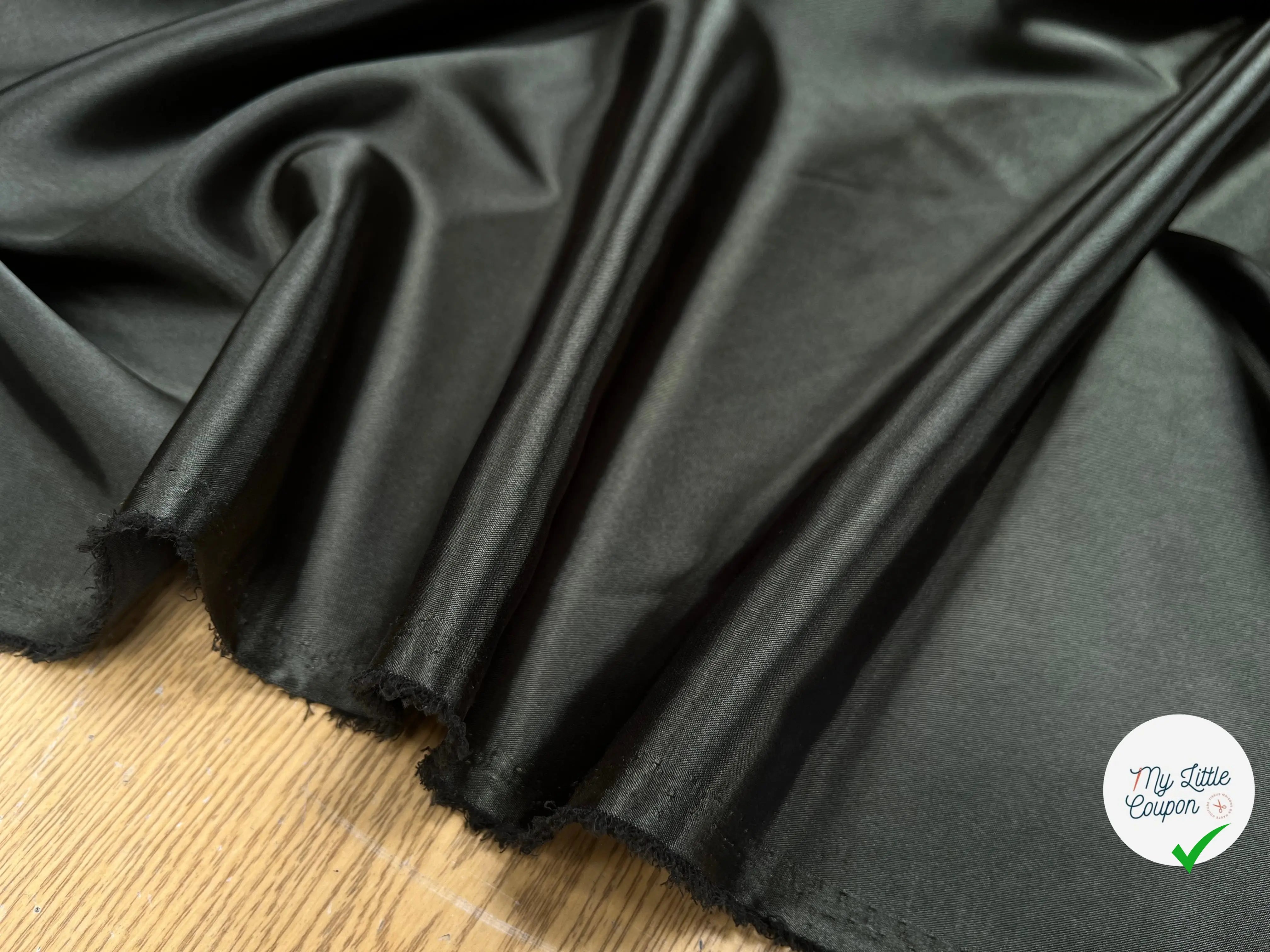 SATIN FLUIDE VERT OLIVE UN PEU STRETCH - My Little Coupon