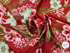 SATIN GARDEN ROUGE GROSSES FLEURS ROSES ET FEUILLAGE VERT - My Little Coupon