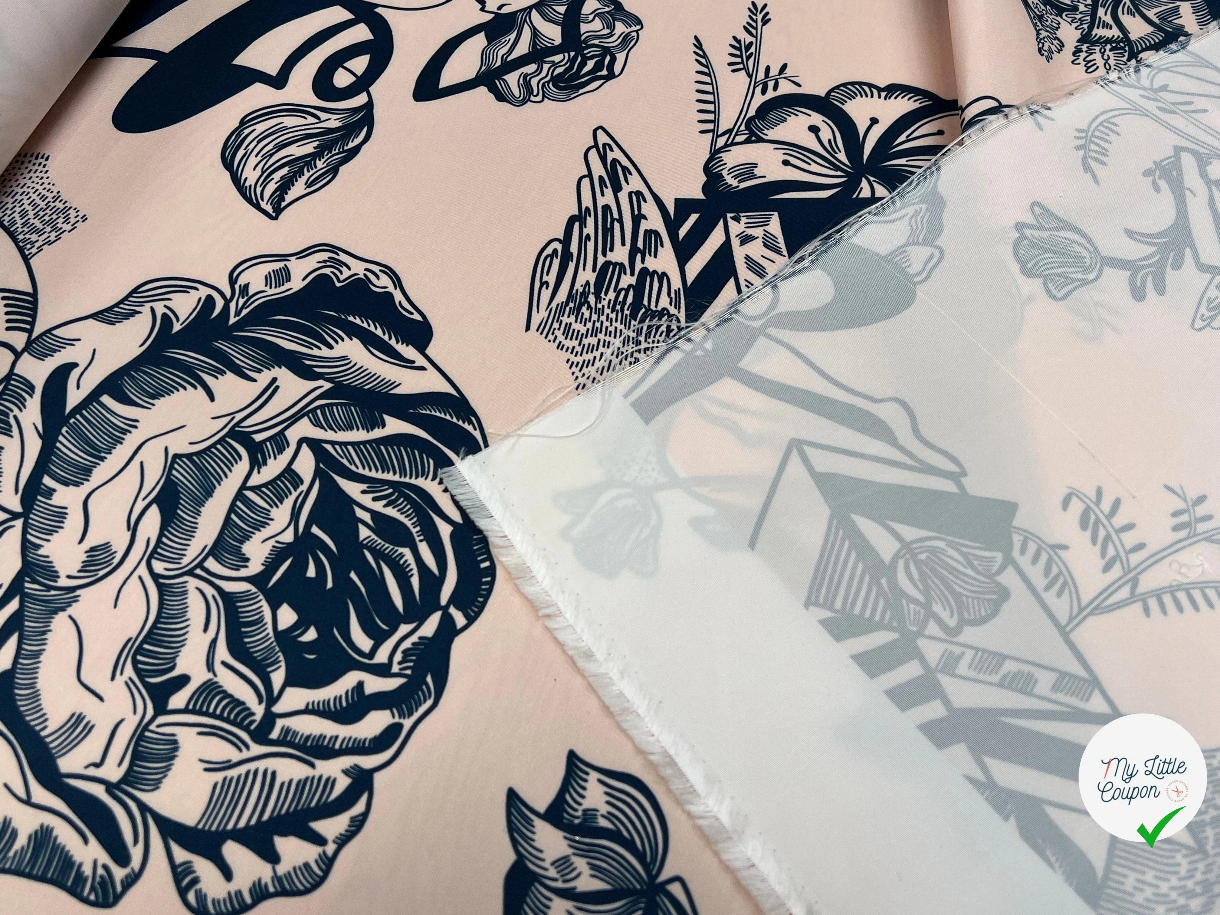 SATIN IMPRIMÉ MOTIF ABSTRAIT FOND ROSE POLYESTER 150CM - My Little Coupon