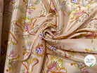 SATIN NUISETTE FOND ROSE PALE MOTIF GRANDE FLEUR - My Little Coupon