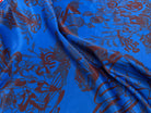 SATIN SERGÉ IMPRIMÉ FOND BLEU À MOTIF - My Little Coupon
