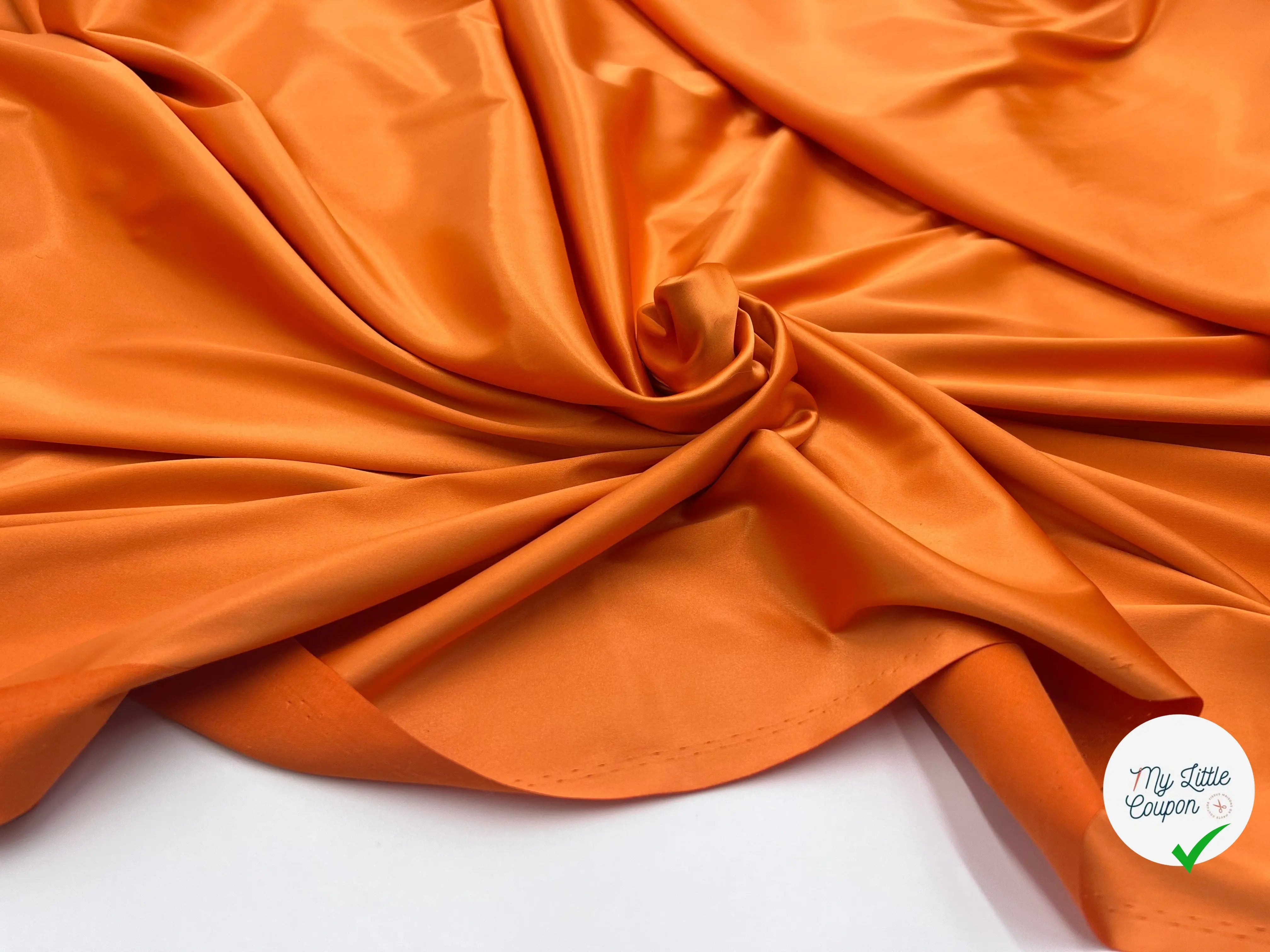 SATIN SHINY ORANGÉ STRETCH - coupon de tissu de 3 mètres - My Little Coupon - tissu - coudre