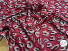SATIN STRETCH ROUGE MOTIFS GRIS - My Little Coupon