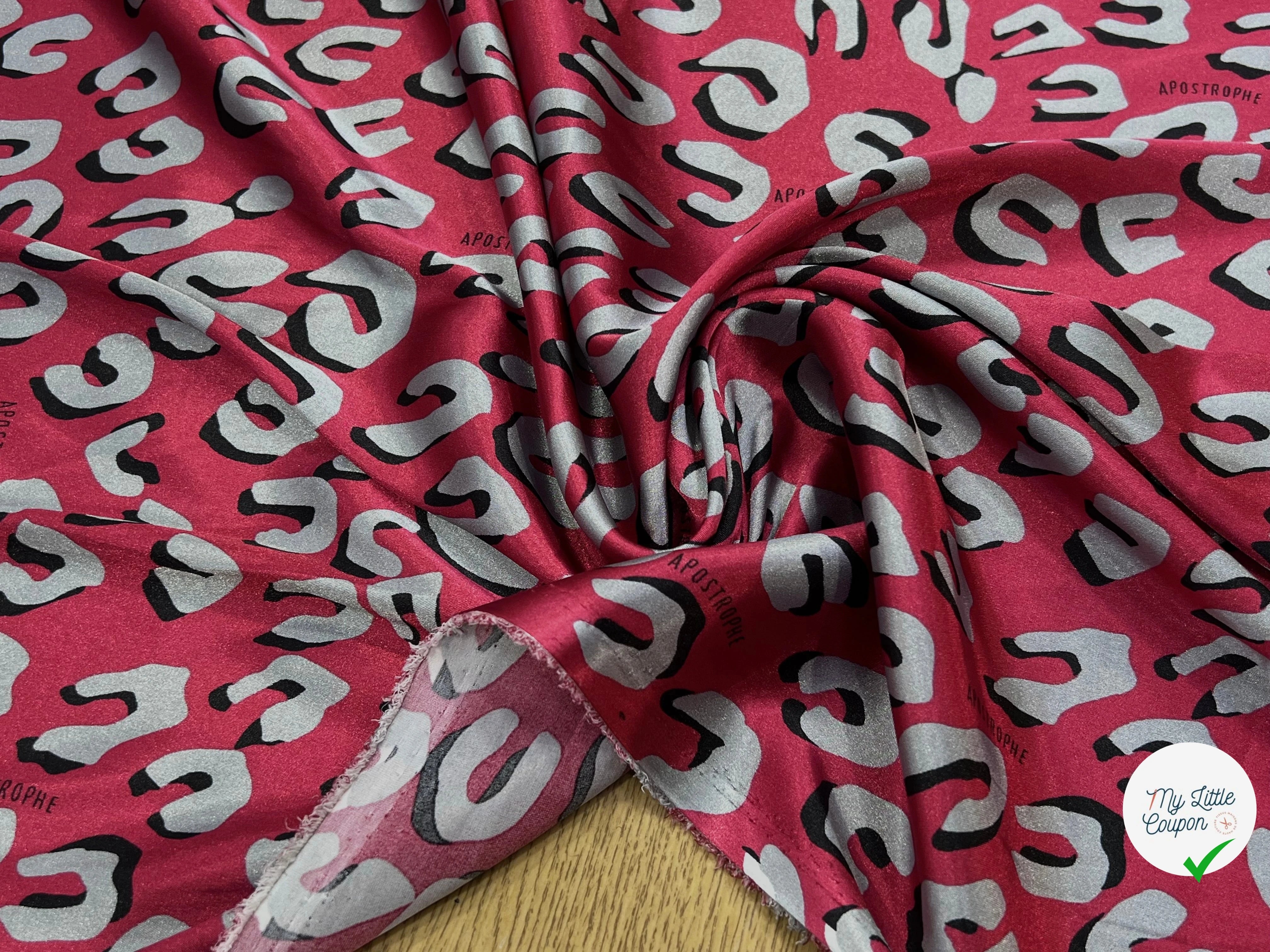 SATIN STRETCH ROUGE MOTIFS GRIS - My Little Coupon