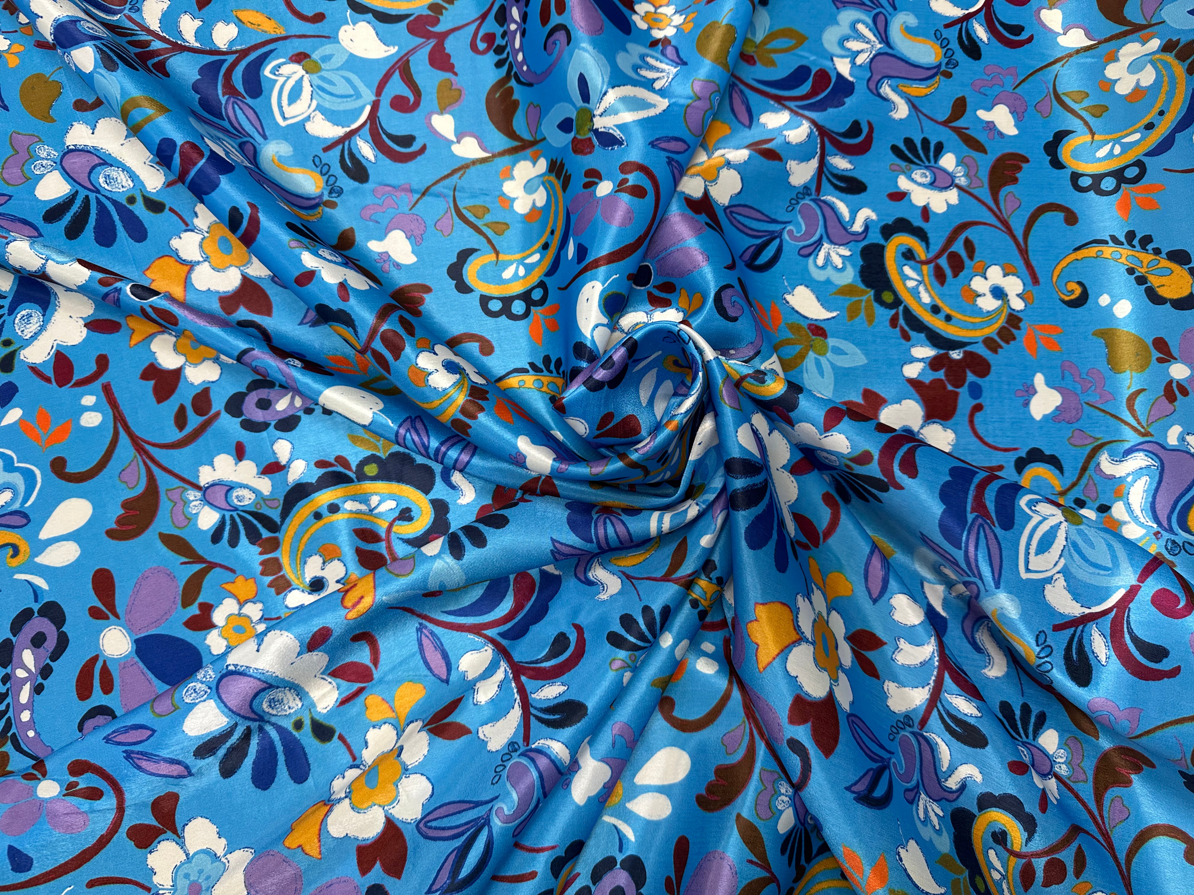 SATIN VELOUTÉ DE JOLIES FLEURS FOND BLEU - My Little Coupon
