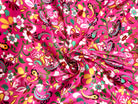 SATIN VELOUTÉ DE JOLIES FLEURS FOND ROSE - My Little Coupon