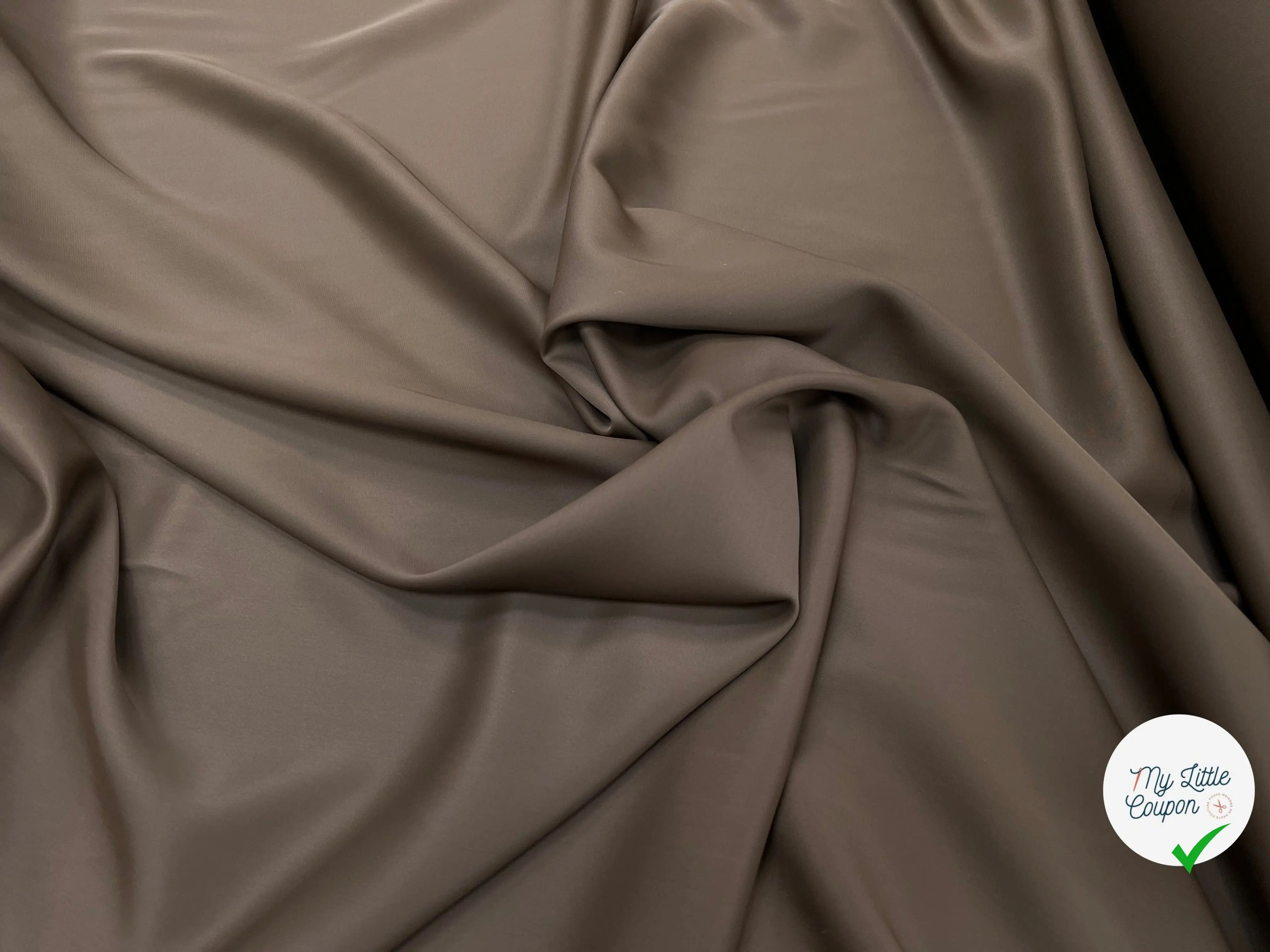 SATIN VISCOSE PEAU DE PÊCHE STRETCH MARRON - My Little Coupon