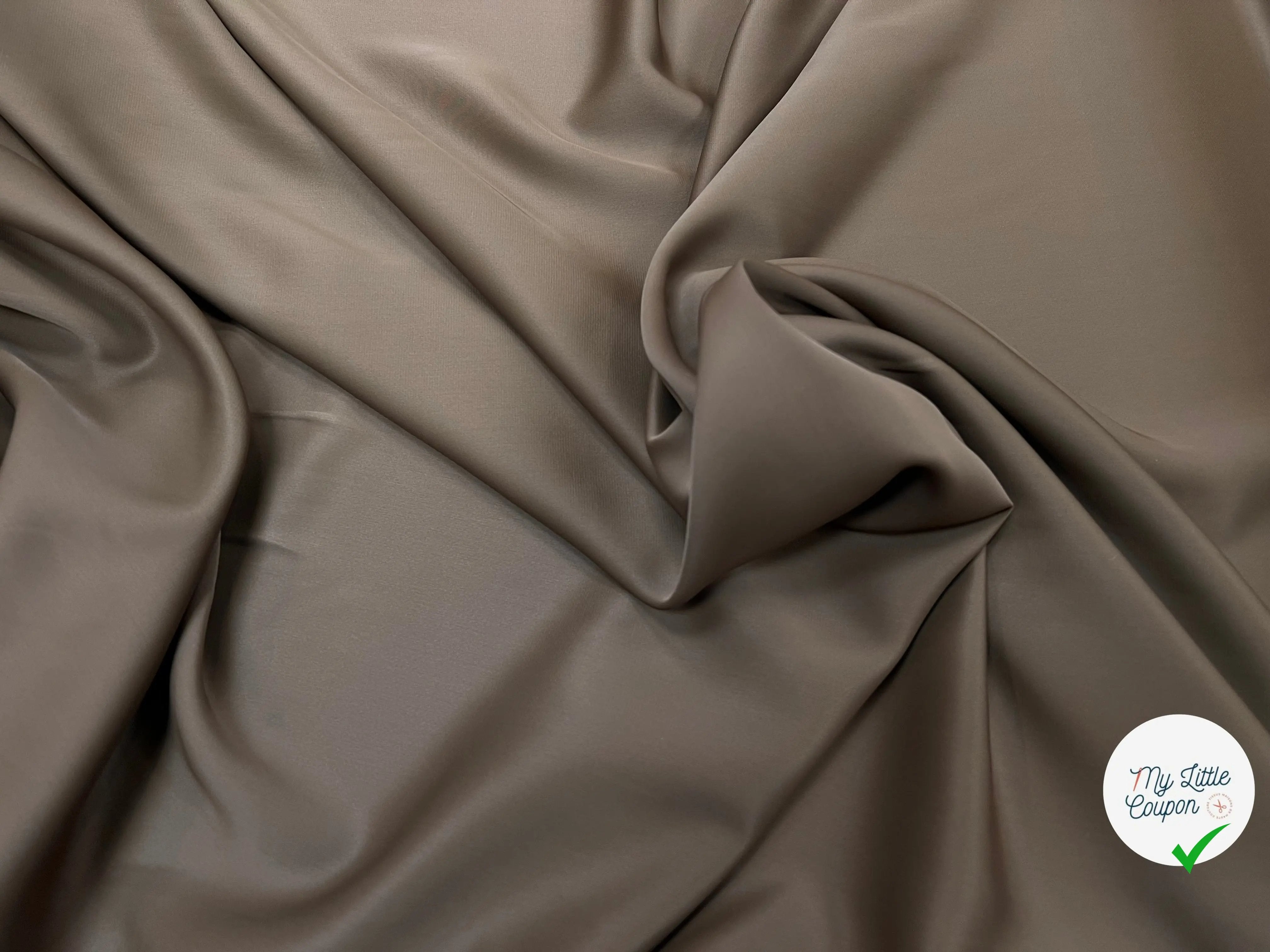 SATIN VISCOSE PEAU DE PÊCHE STRETCH MARRON - My Little Coupon