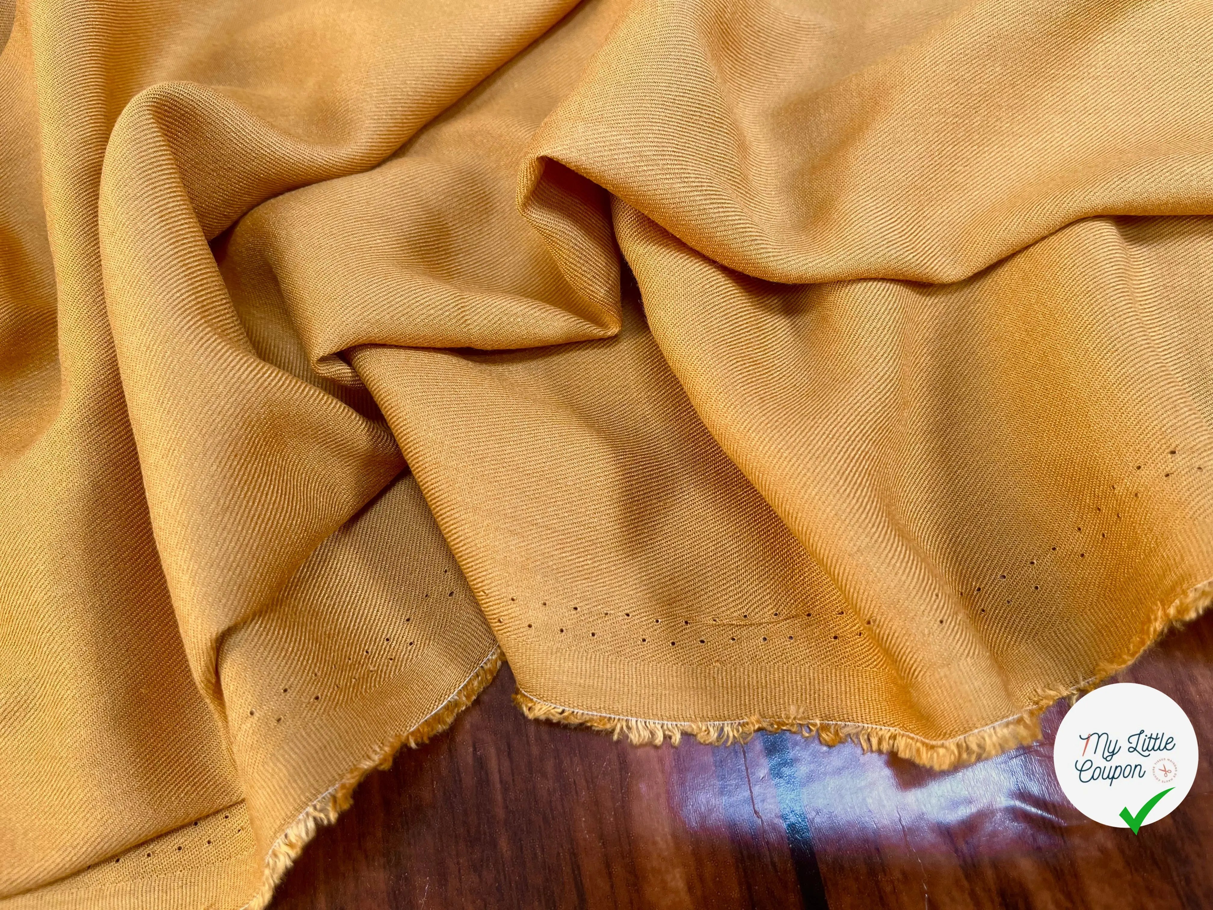 SERGÉ DE VISCOSE LAINE MARRON FAUVE - My Little Coupon