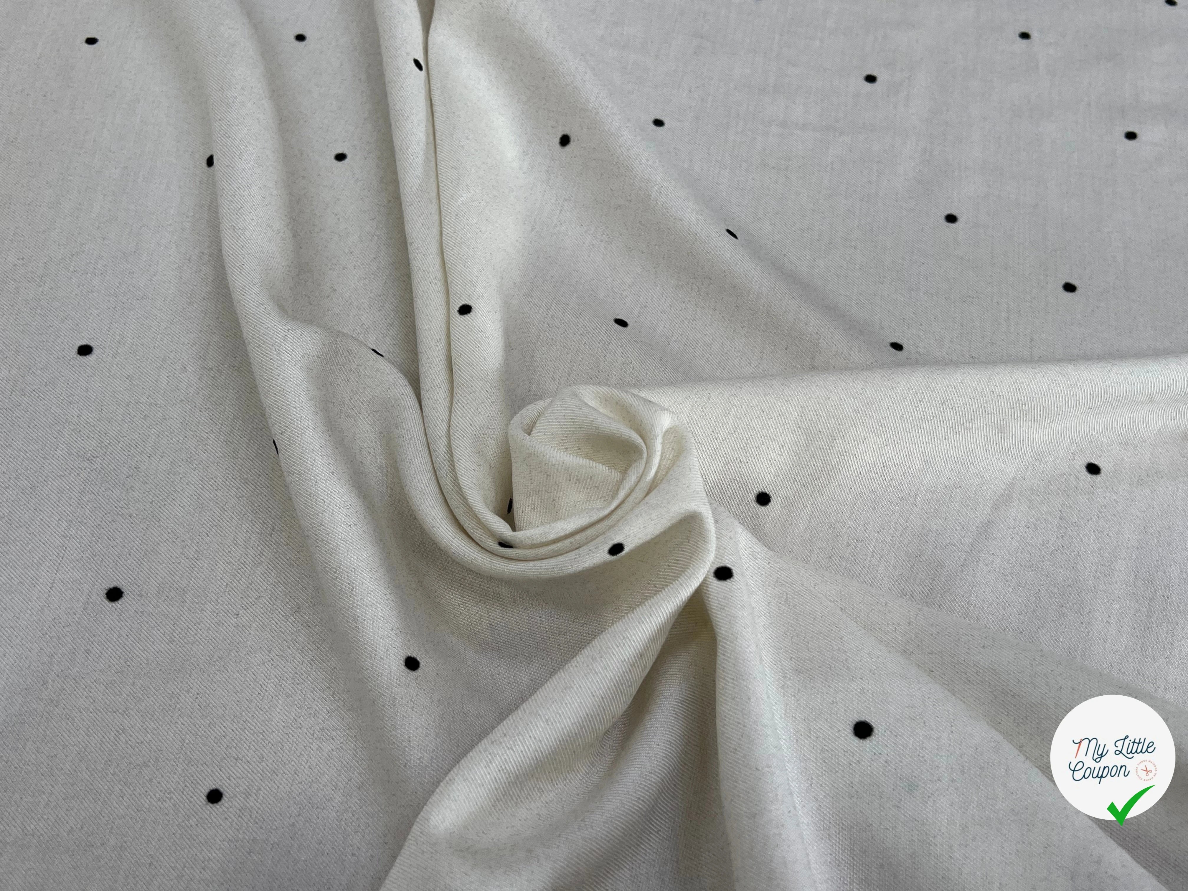 SERGÉ VISCOSE DUVETEUSE BLANC CASSÉ FLUIDE POIS NOIR - My Little Coupon