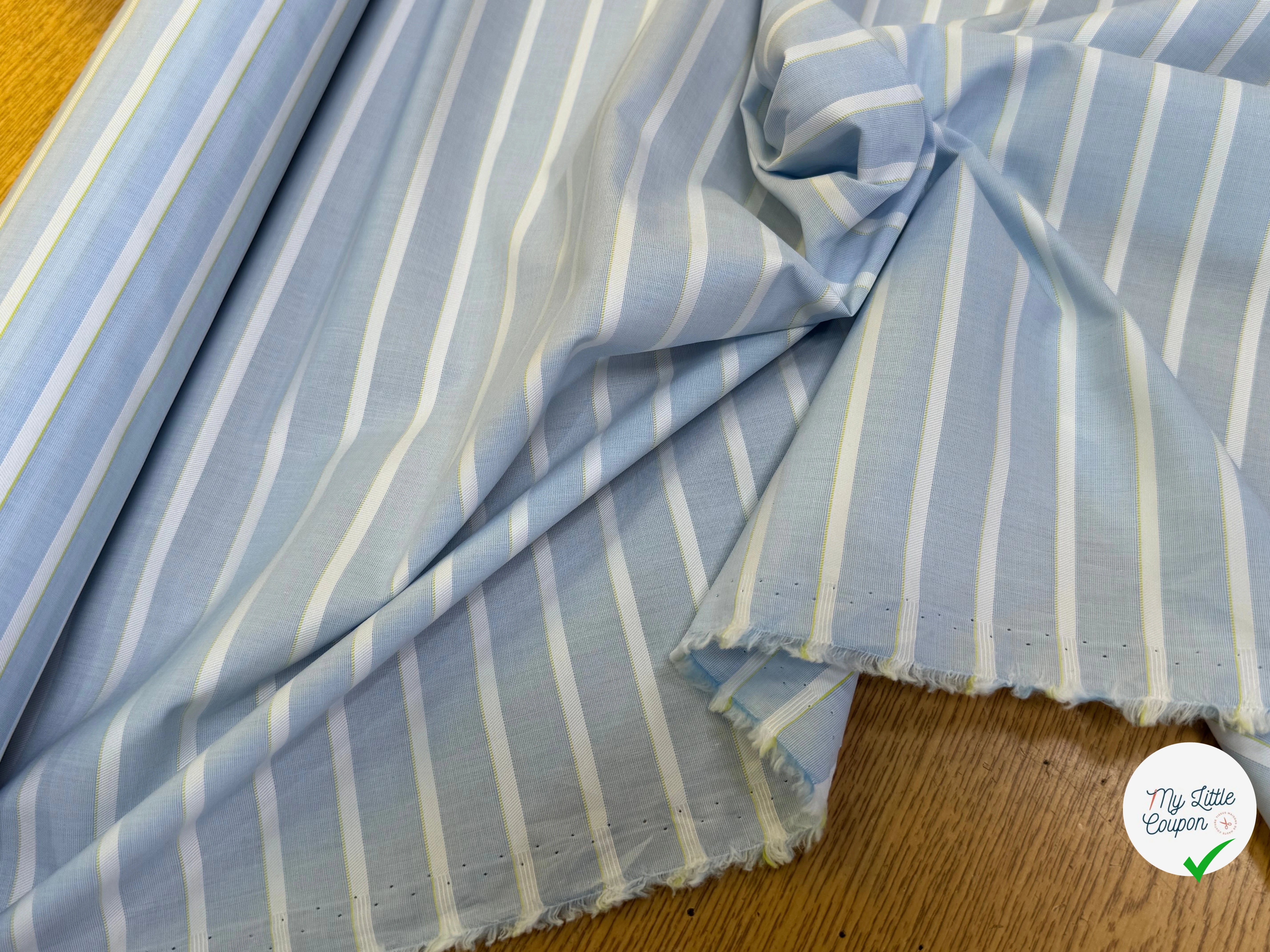 TISSU CHEMISE 100% COTON ORGANIC À GROSSES RAYURES WHITE & SKY BLUE - My Little Coupon