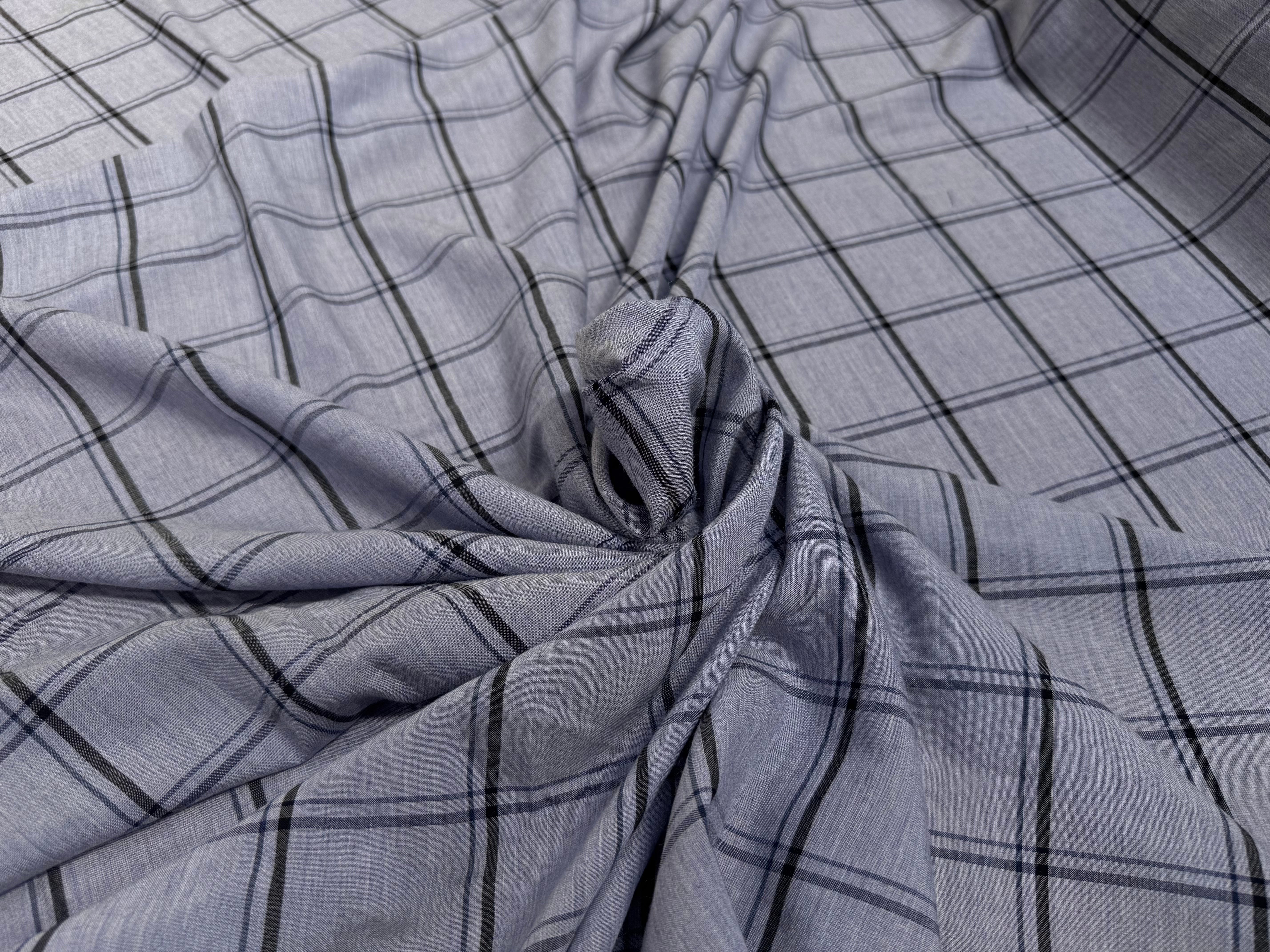 TISSU COTON CHEMISE FOND GRIS MOTIFS CARREAUX GRIS FONCÉ ULRTA DOUX - My Little Coupon